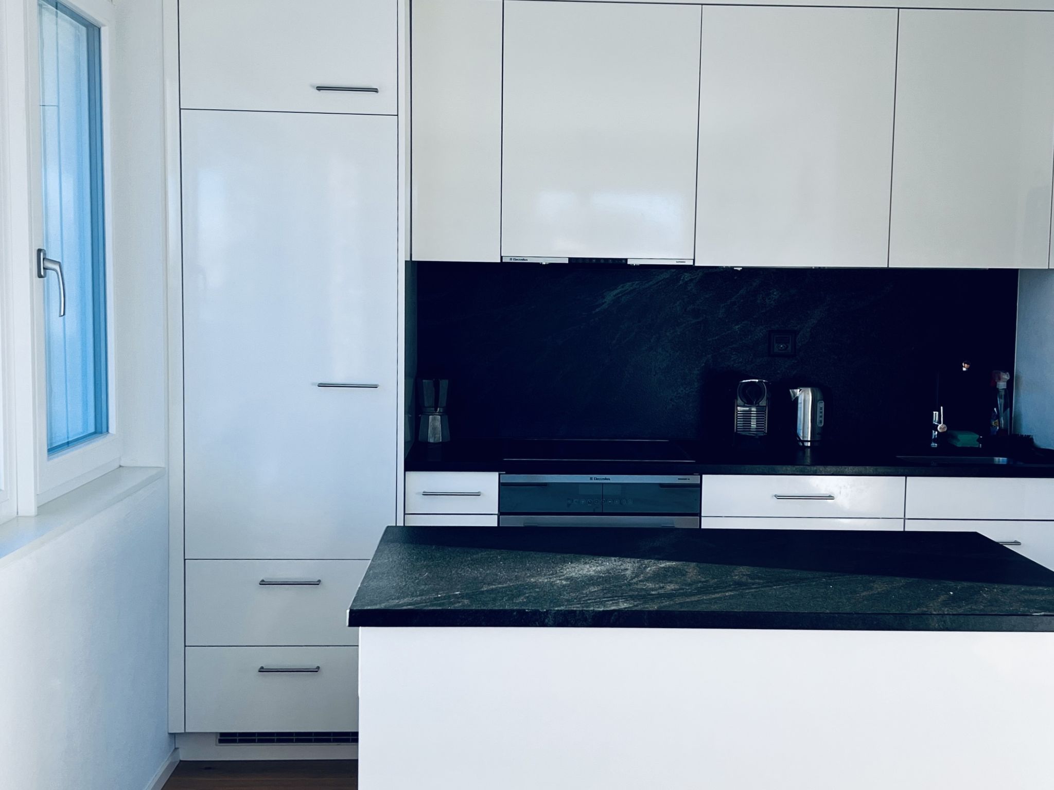 Panorama View (CharmingStay). 3.5-Zimmerwohnung - Drinnen