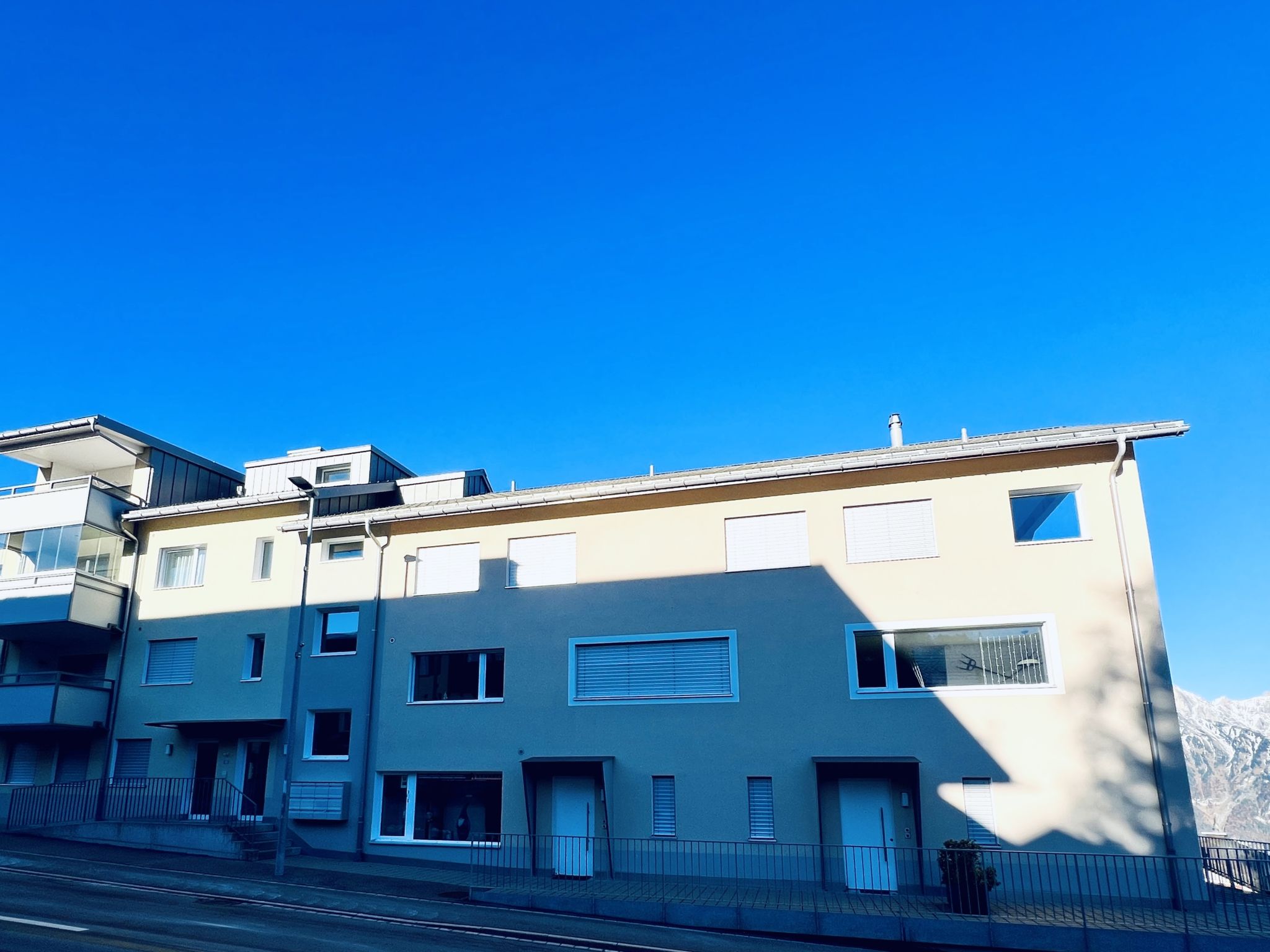 Panorama View (CharmingStay). 3.5-Zimmerwohnung - Draußen