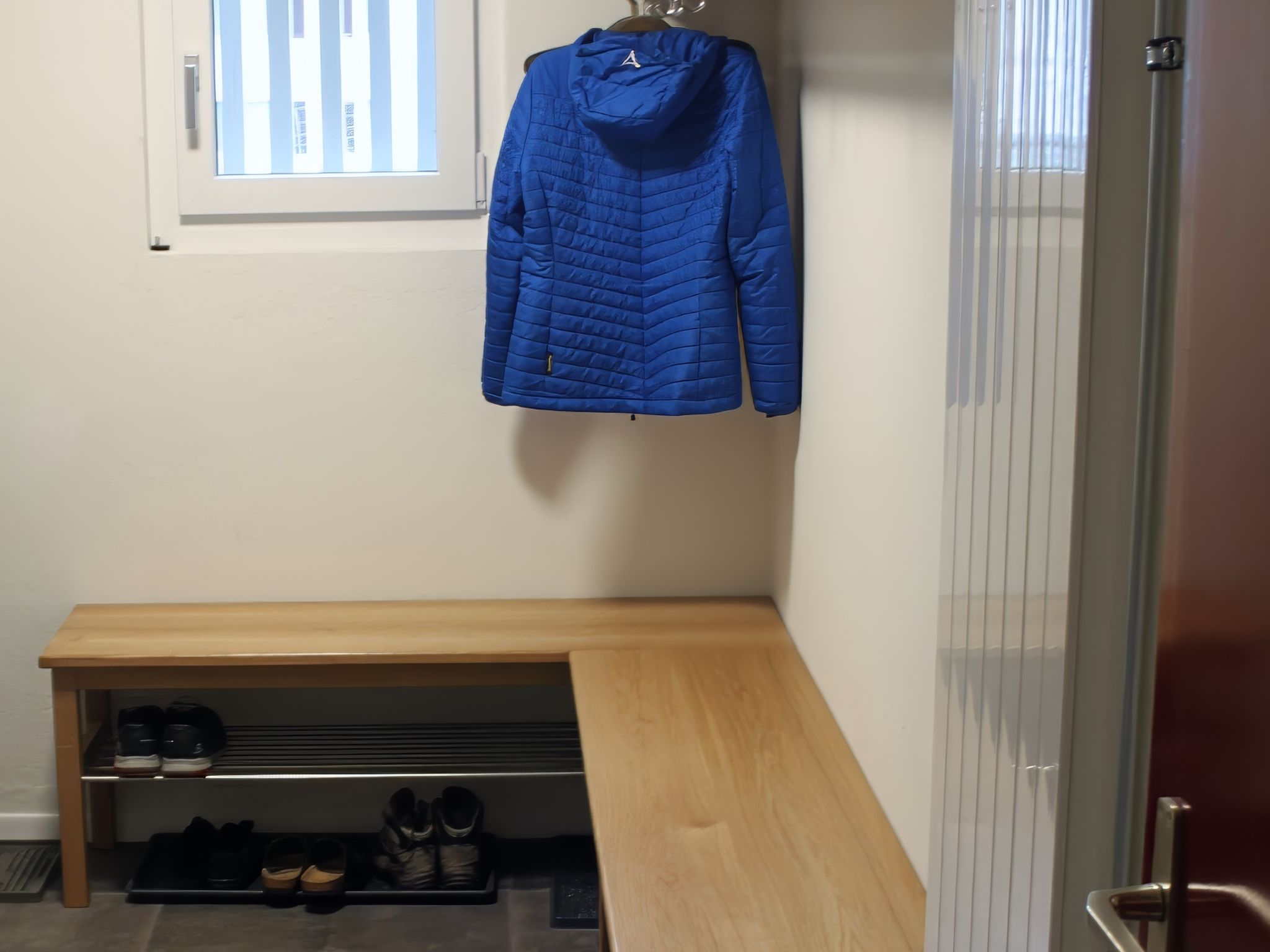Sonnhalde, (Flumserberg Tannenboden). 4.5-Zimmerwohnung mit Balkon - Binnen