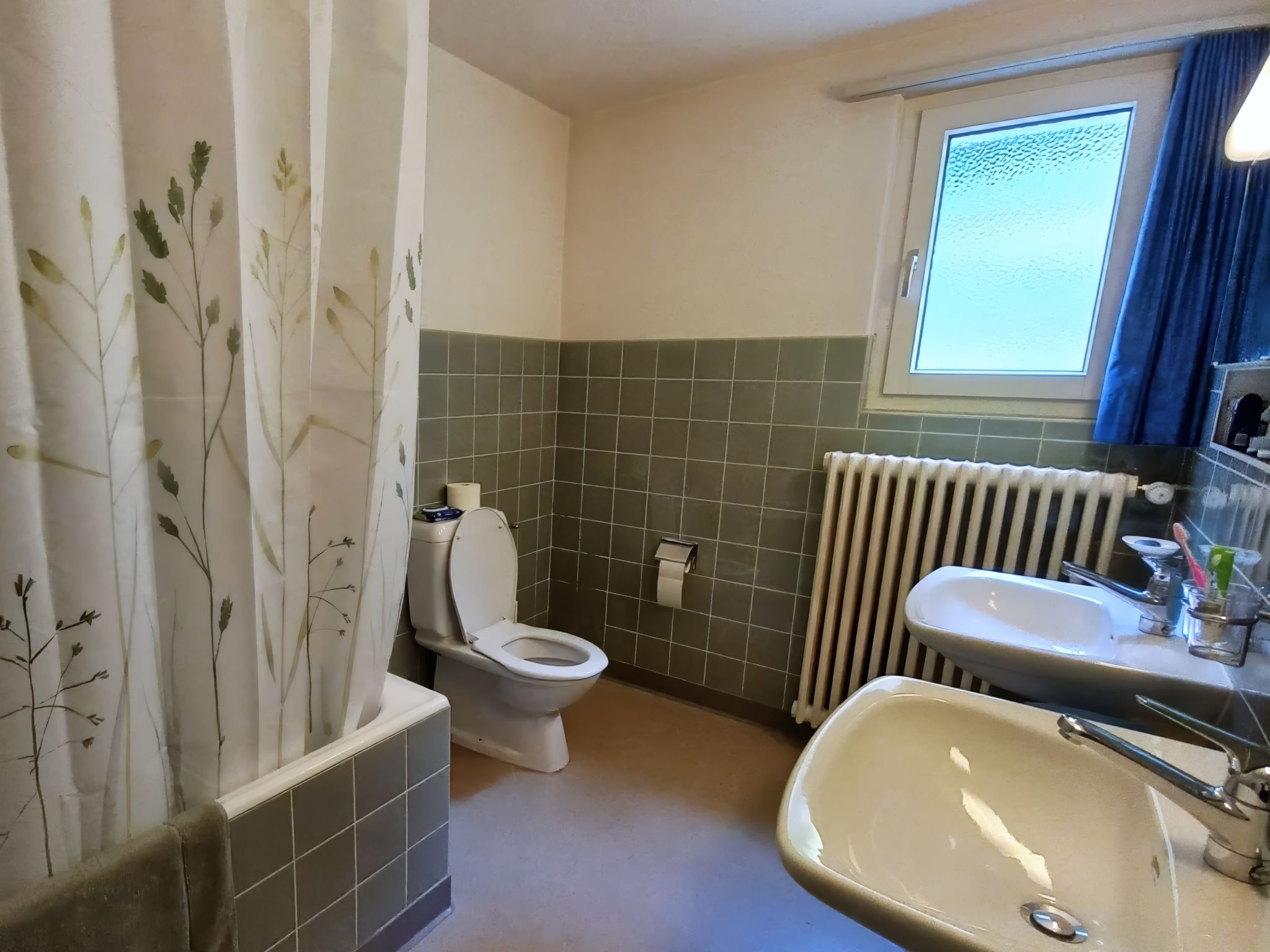 Sonnhalde, (Flumserberg Tannenboden). 4.5-Zimmerwohnung mit Balkon - Binnen