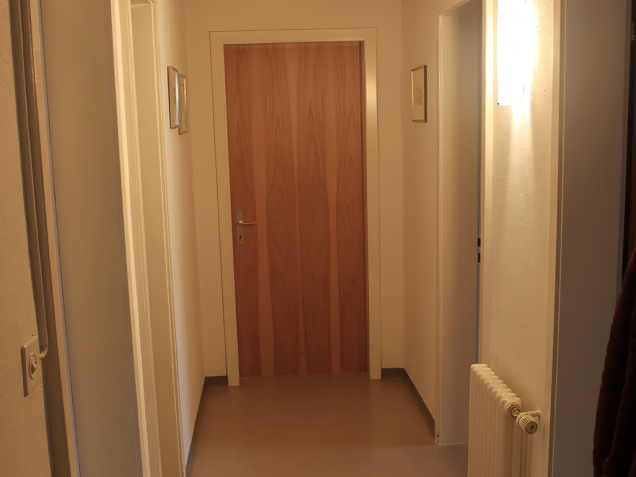 Sonnhalde, (Flumserberg Tannenboden). 4.5-Zimmerwohnung mit Balkon - Binnen