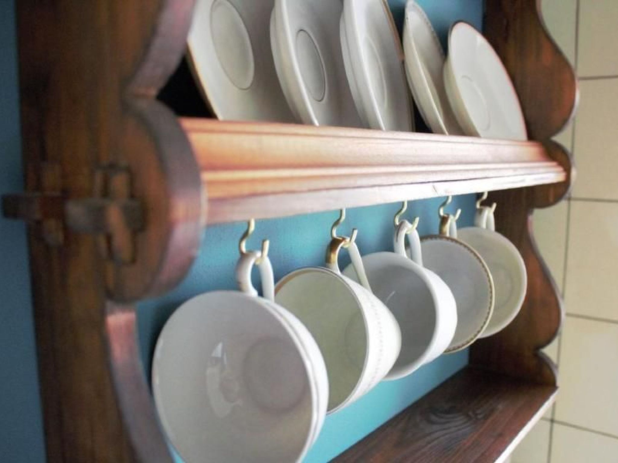 Verschlafen... in sanfte Hügel eingebettet.-Image-tags.info