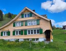 Vrijstaand chalet Seuzach met sauna en panoramisch uitzicht op de bergen - thumbnail 1