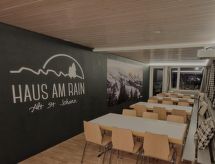 Groepsverblijf Alt St. Johann direct aan de piste voor 28 personen - thumbnail 1
