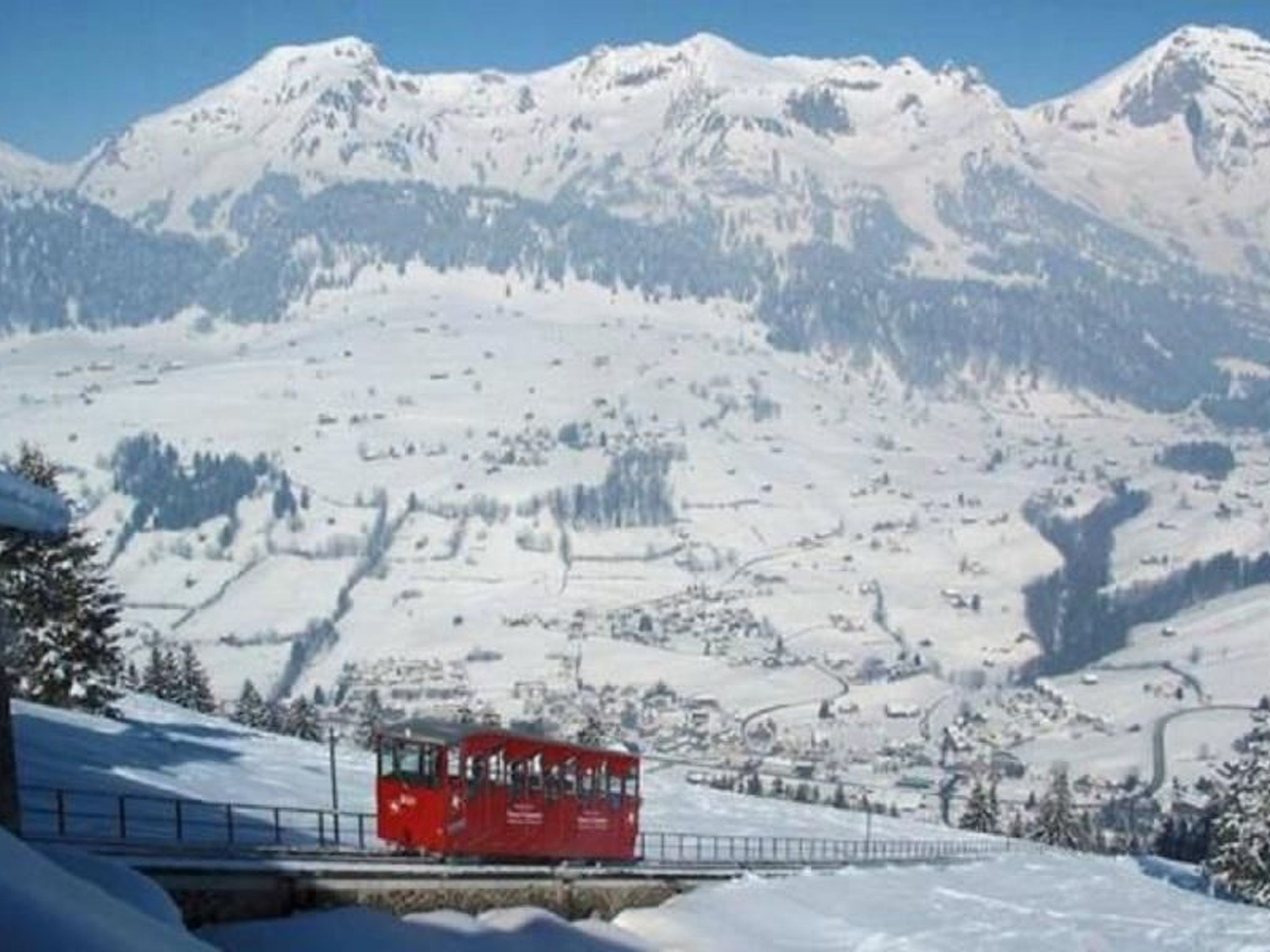 Chalet mit Garten, Grill und Terrasse-Image-tags.info