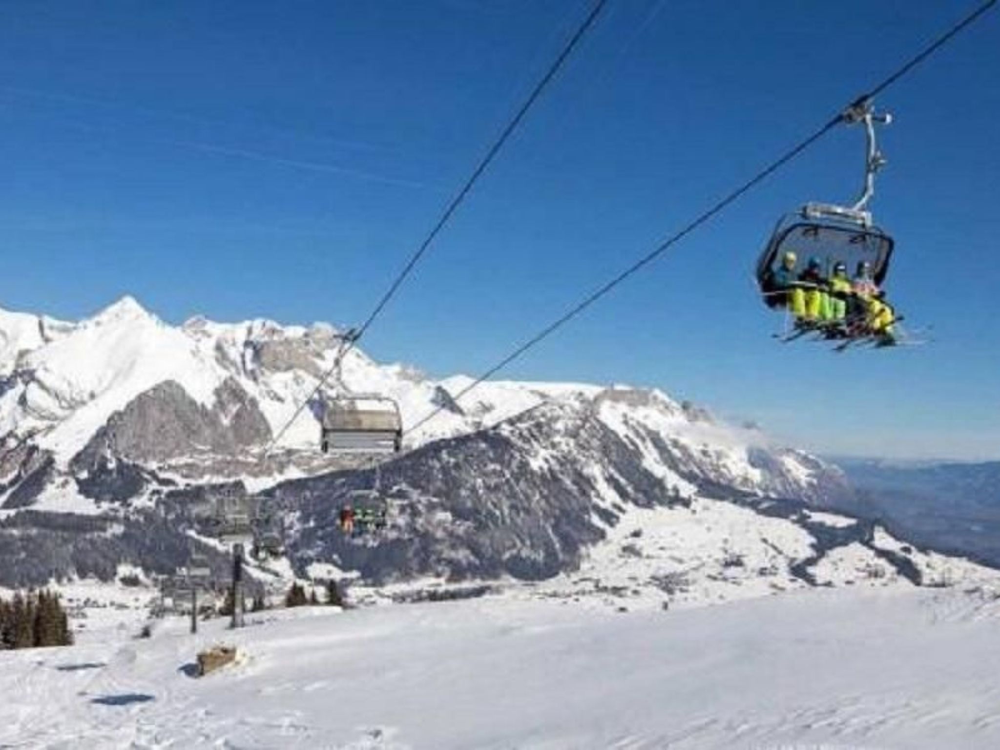 Chalet mit Garten, Grill und Terrasse-Image-tags.info