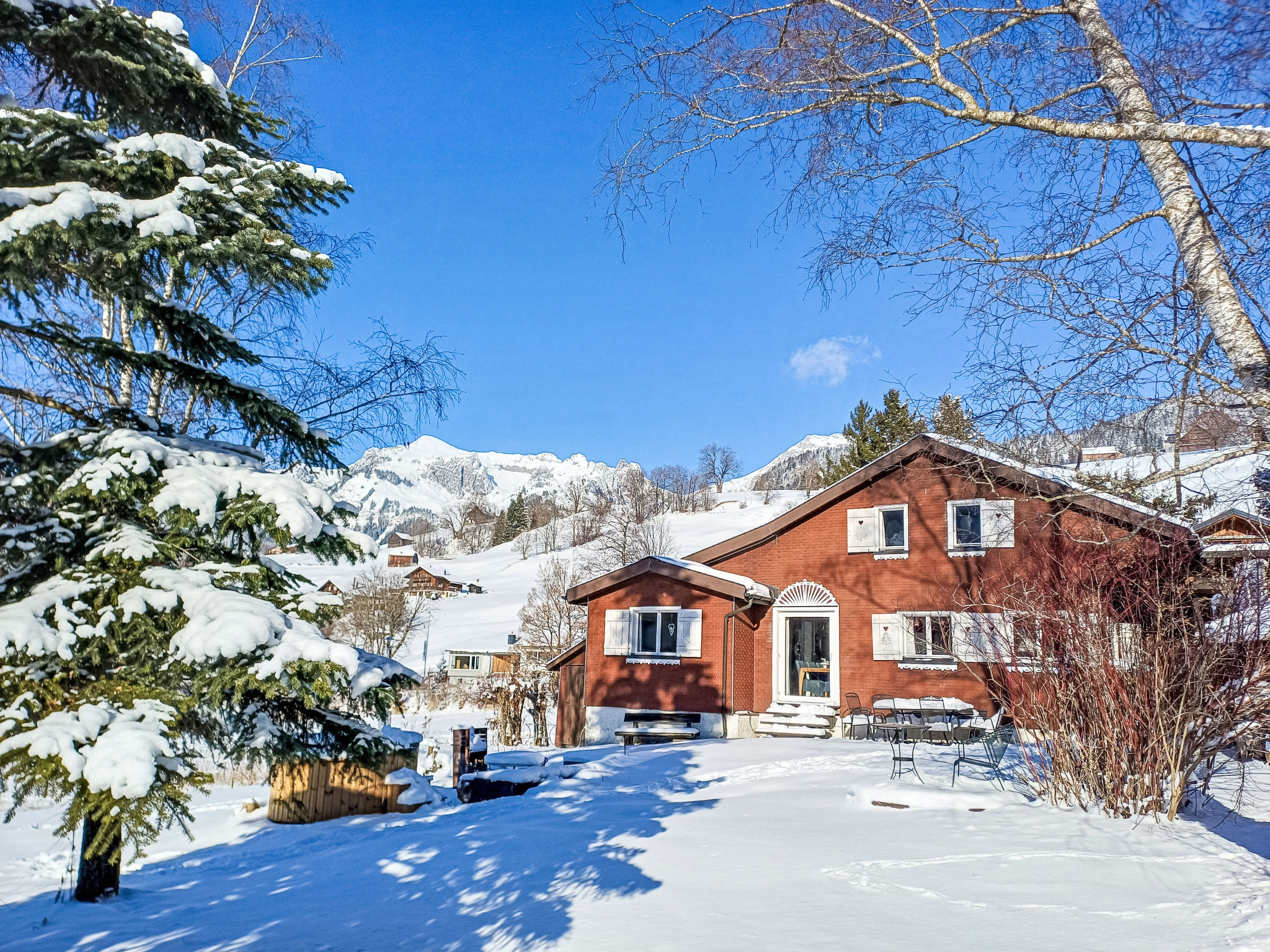 Chalet Chic+Hot Pot-Dehors