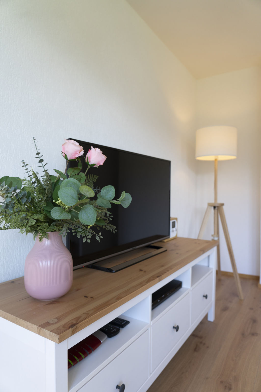  - Image 5