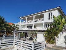 Luxe appartement aan zee in Jan Thiel voor 6 personen - thumbnail 2