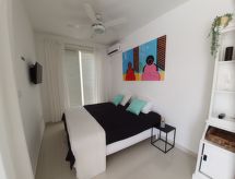 Luxe appartement aan zee in Jan Thiel voor 6 personen - thumbnail 6