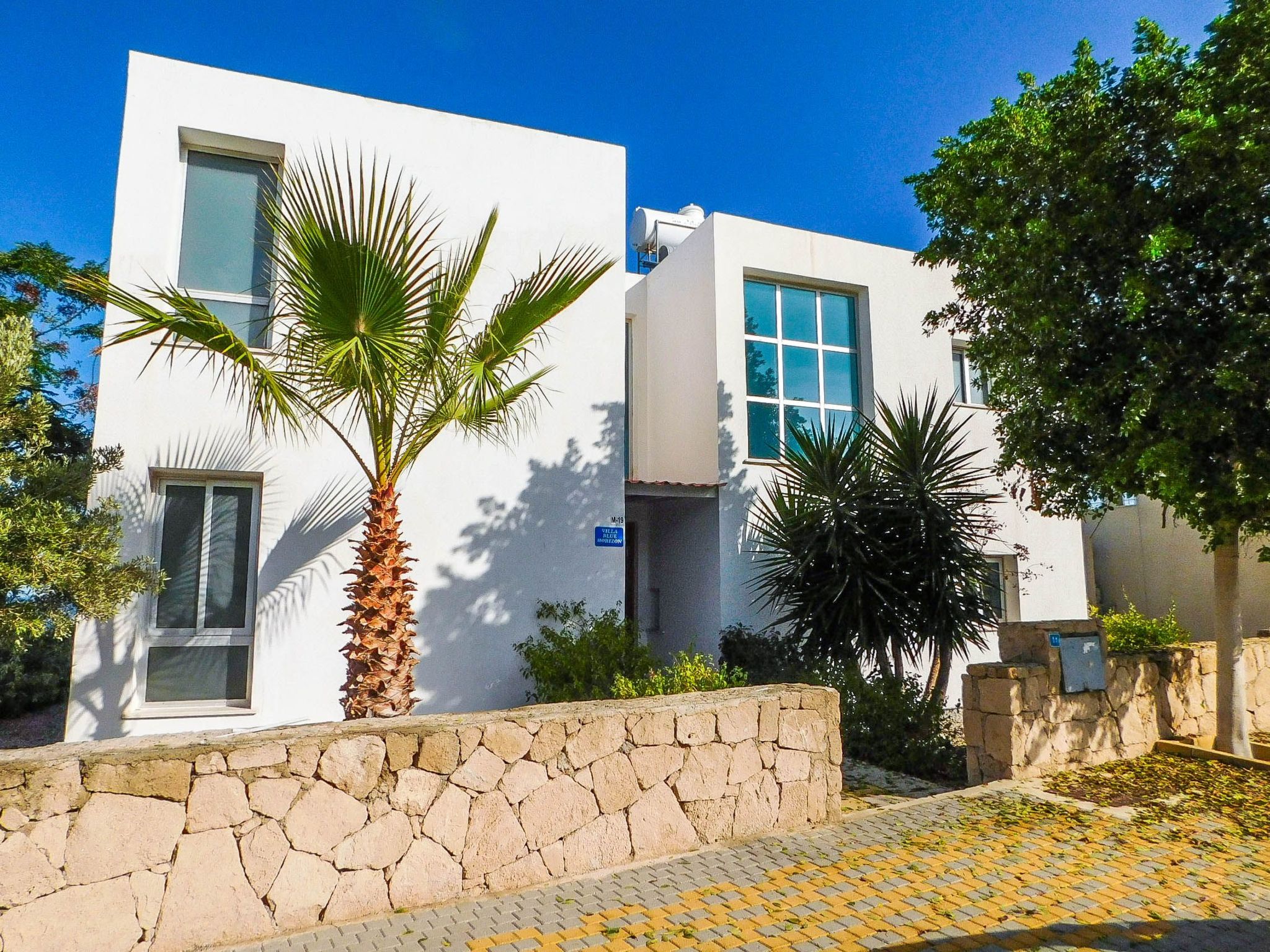 Stijlvolle villa met privé infinity pool vlakbij zee in Kyrenia - foto 39