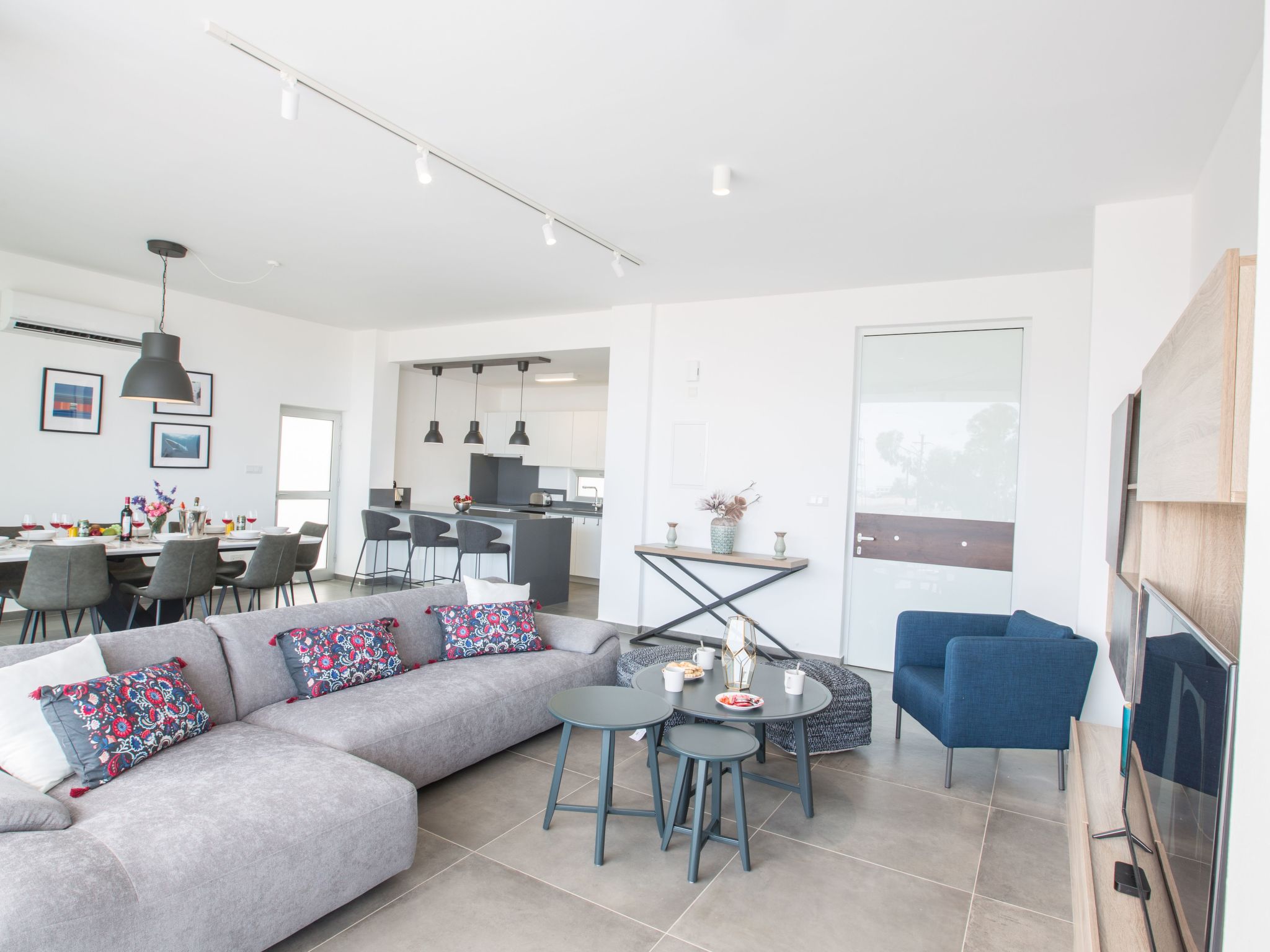 Ferienvilla Olivine Pearl mit Meerblick-Image-tags.info