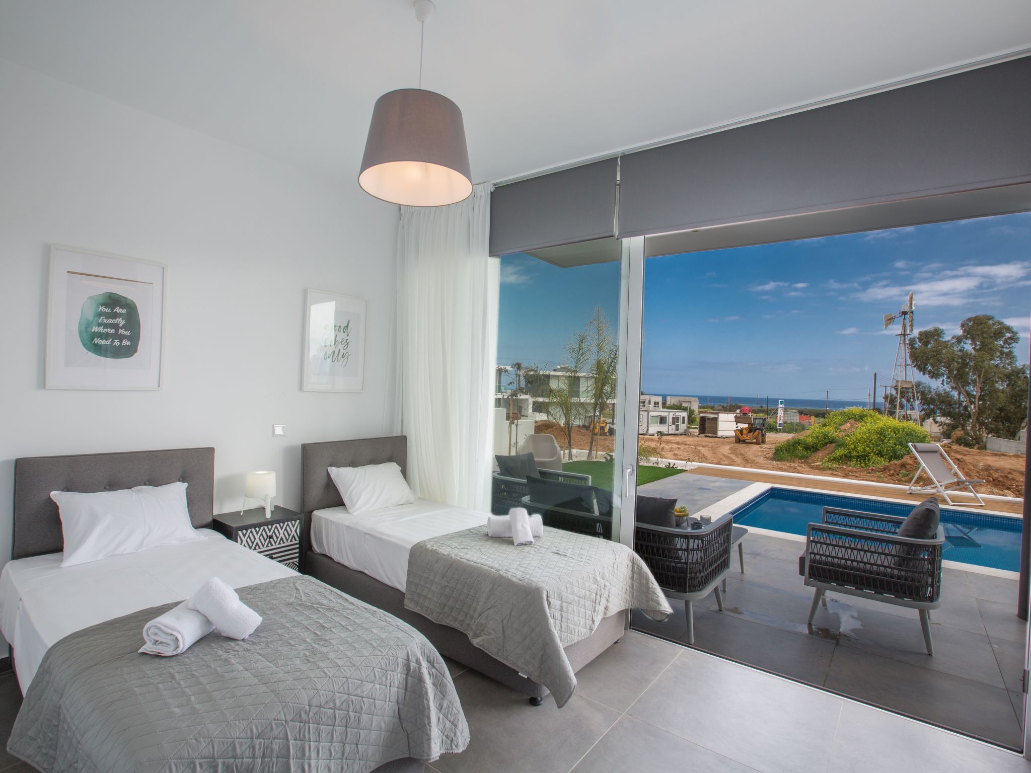 Ferienvilla Olivine Pearl mit Meerblick-Image-tags.info