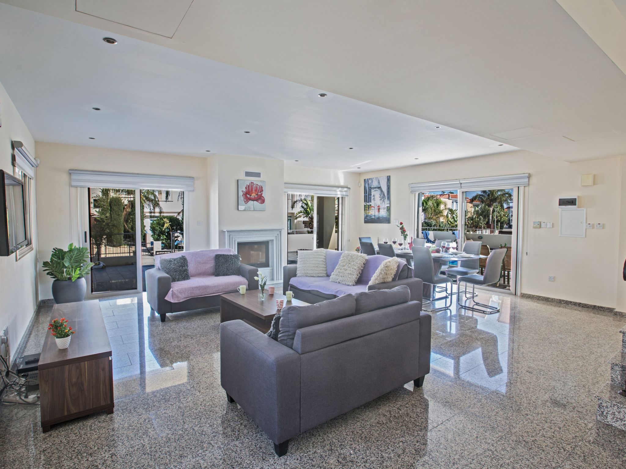 Schöne Ferienvilla mit privatem Pool-Image-tags.info