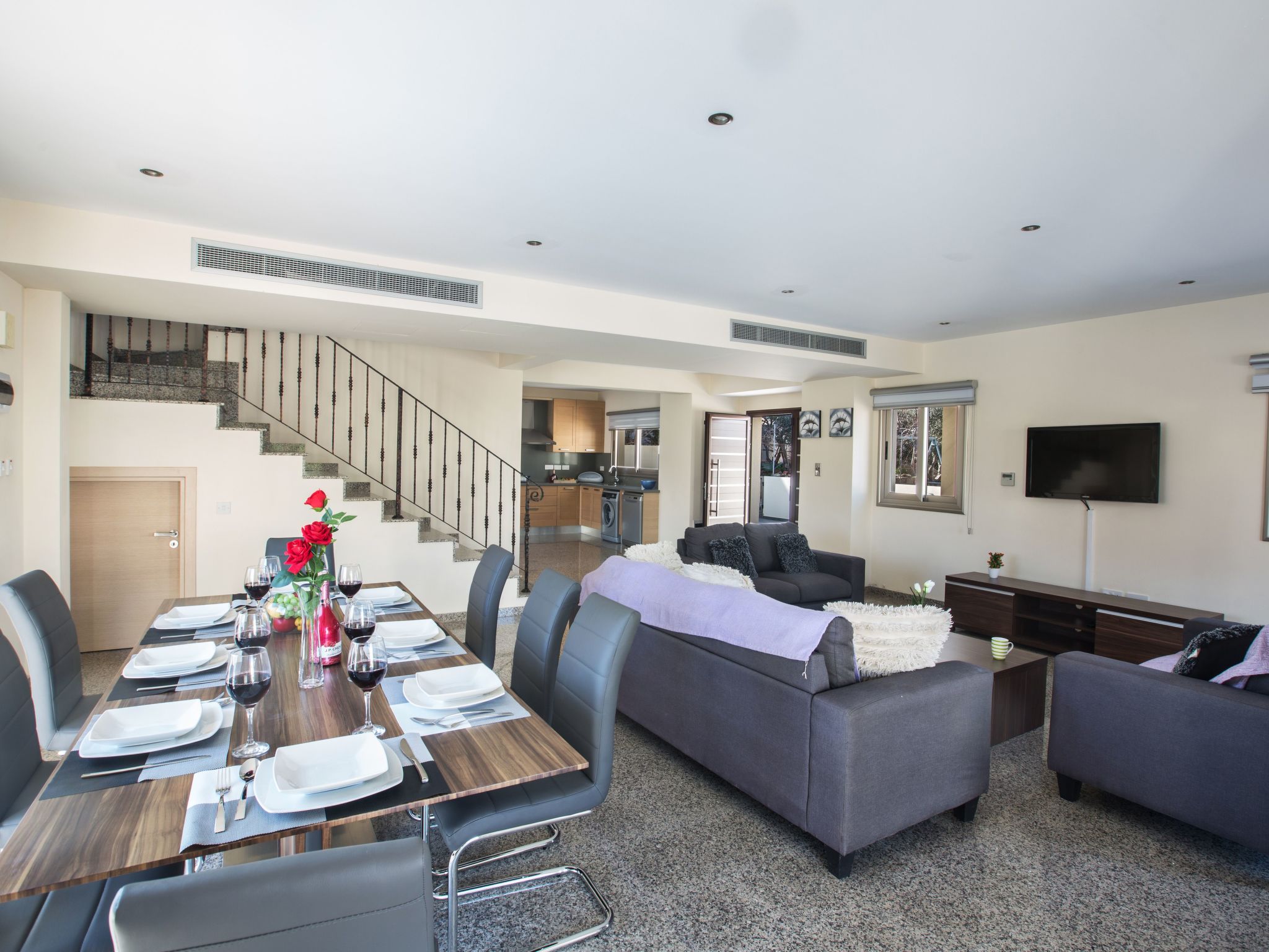 Schöne Ferienvilla mit privatem Pool-Image-tags.info