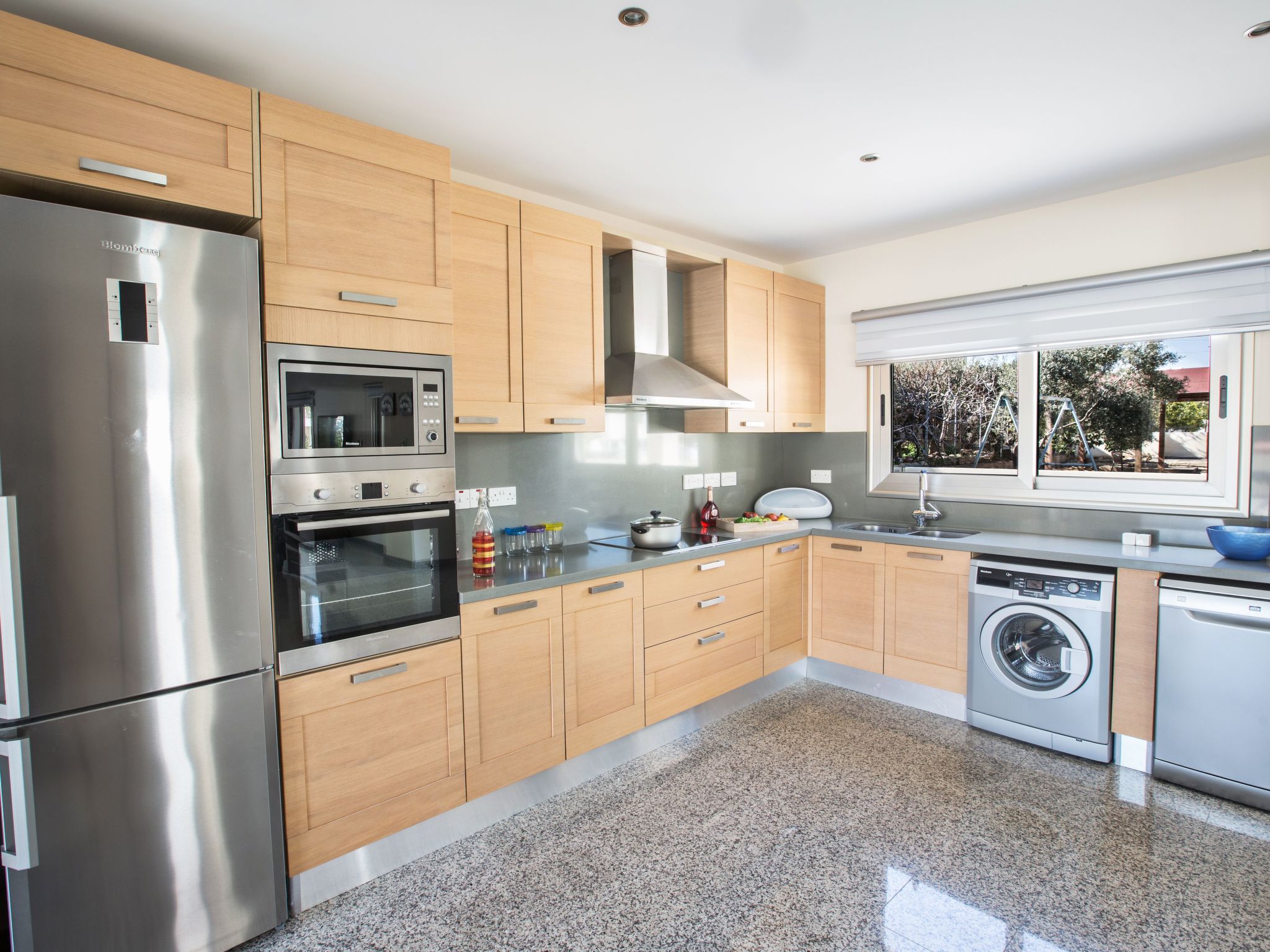 Schöne Ferienvilla mit privatem Pool-Image-tags.info