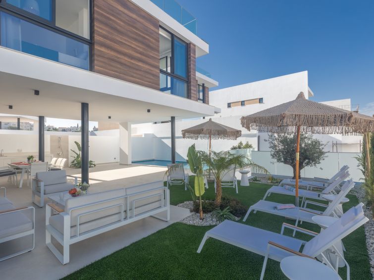 9-persoons vakantiehuis met privézwembad in Protaras in Protaras