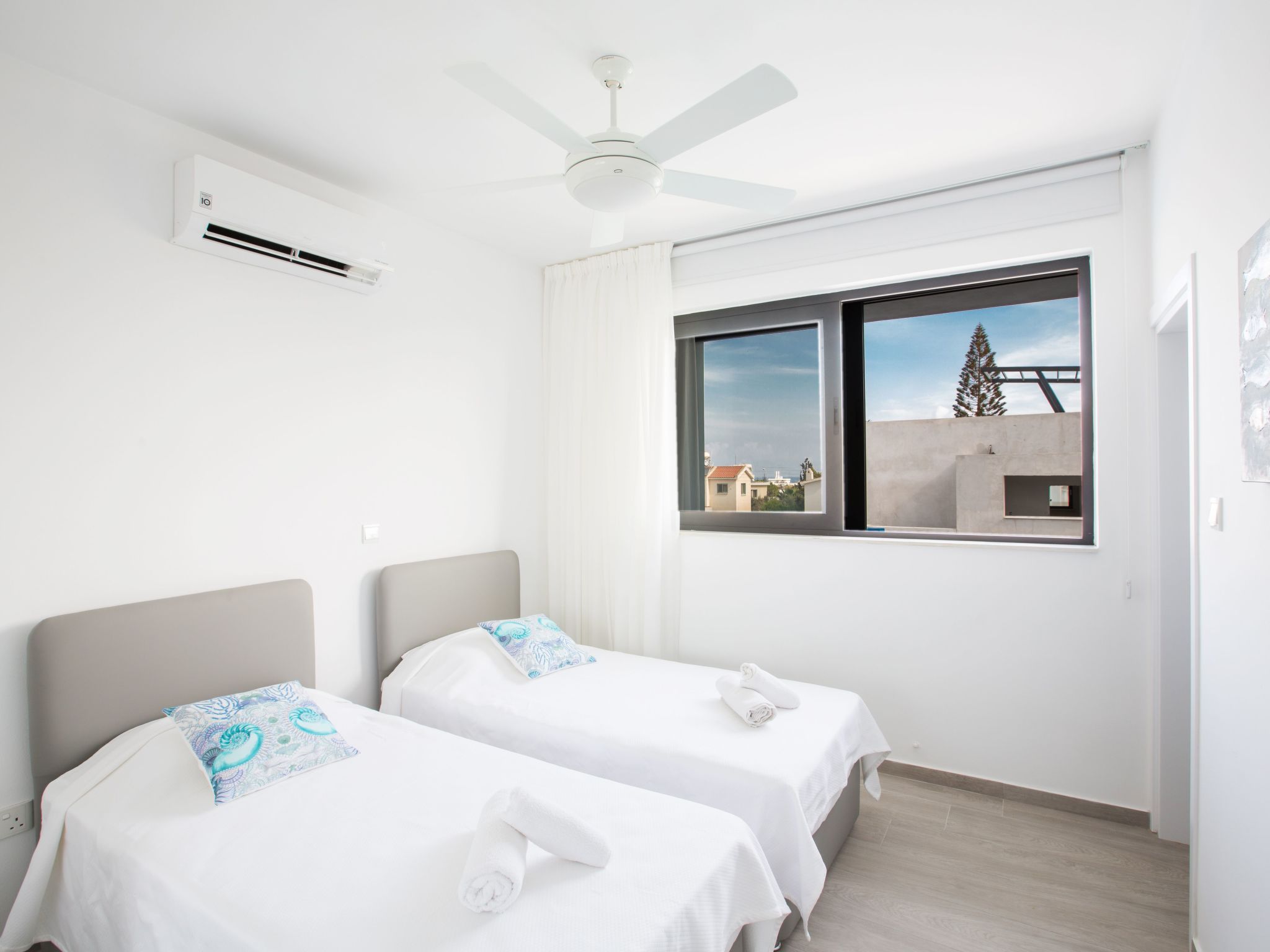 Luxusvilla für 10 Personen auf Zypern-Image-tags.info