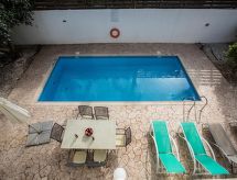 Vakantiehuis met open haard en privézwembad in Protaras - thumbnail 5