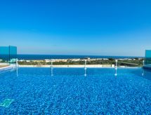 Prachtige privévilla met 4 slaapkamers, zwembad en panoramisch zeezicht in Protaras - thumbnail 6