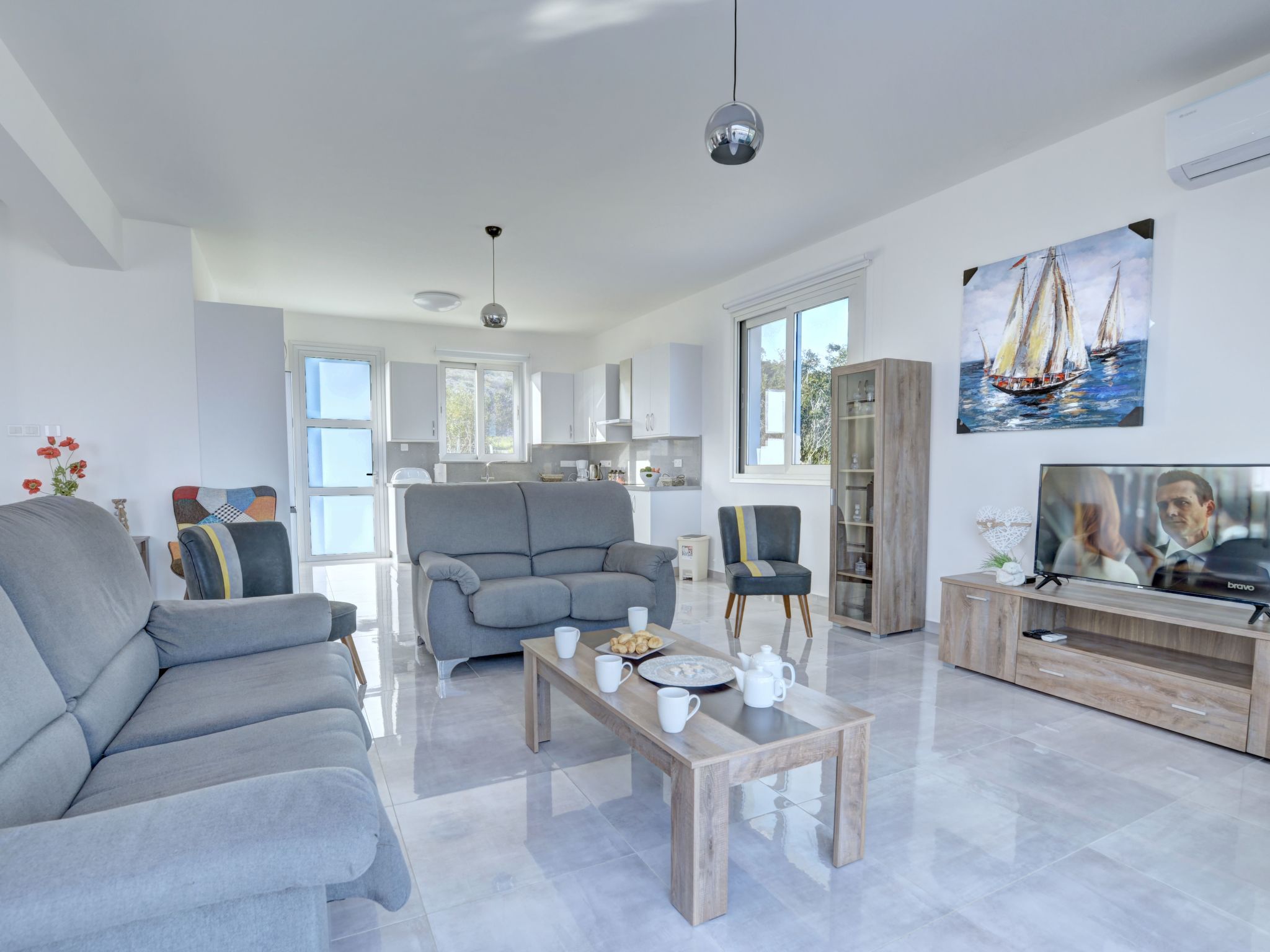 Private Villa mit 4 Schlafzimmern, Pool und Meerblick-Image-tags.info