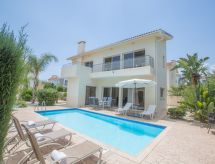 Vrijstaande villa met privézwembad op 300 meter van het strand in Protaras - thumbnail 1