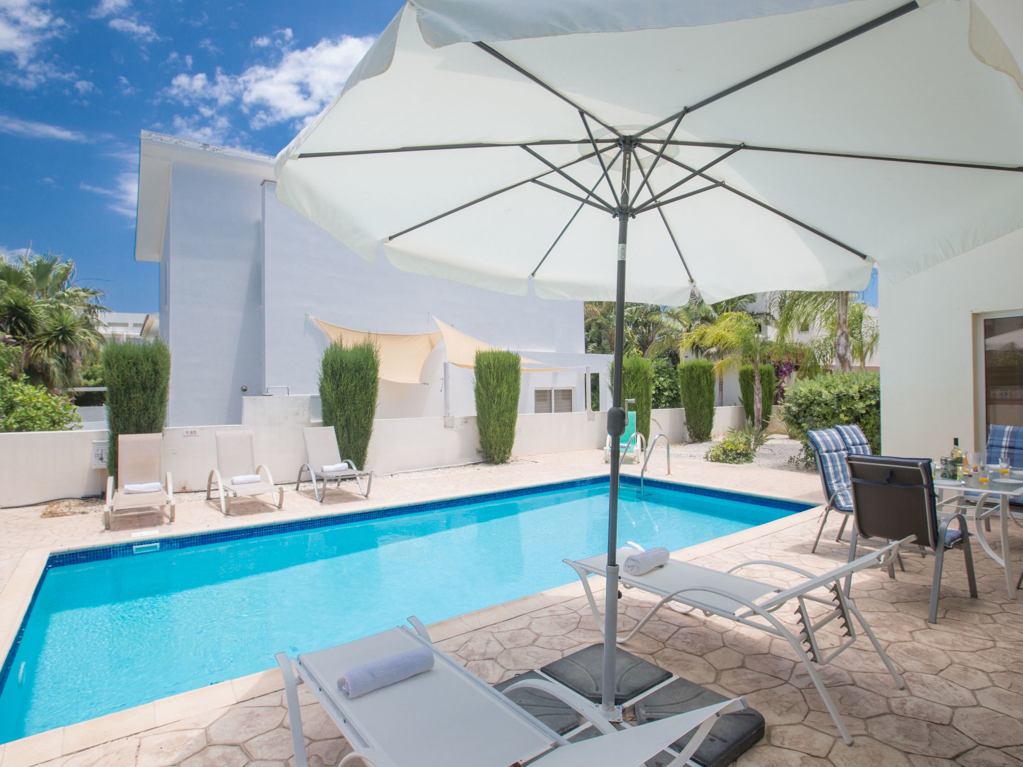 Wunderschöne Ferienvilla in Strandnähe