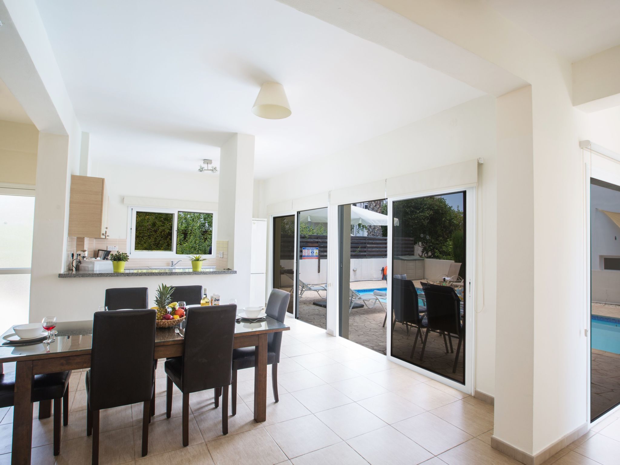 Wunderschöne Ferienvilla in Strandnähe-Image-tags.info