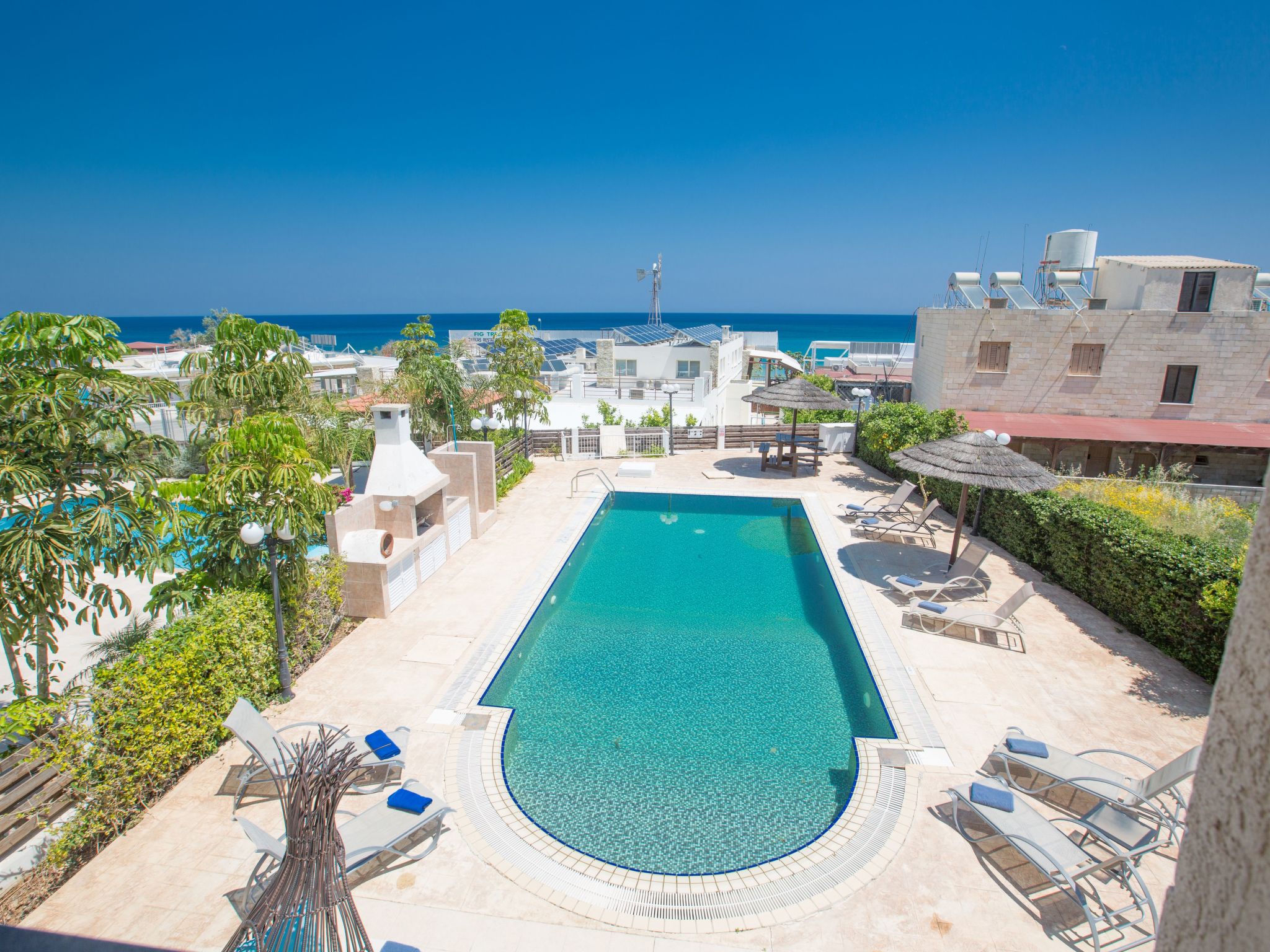 Protaras Villa mit Pool am Strand der Fig Tree Bay-Image-tags.info
