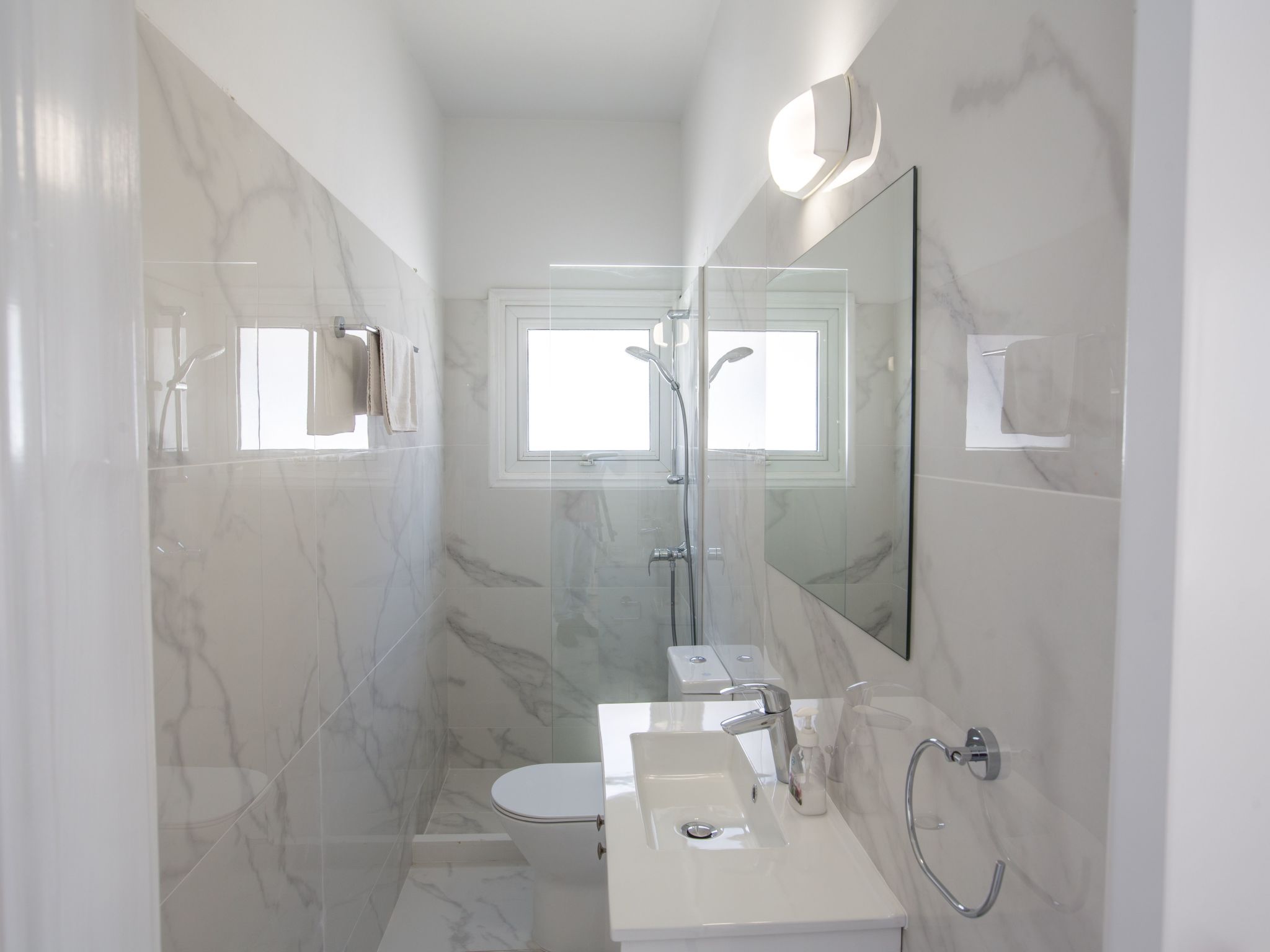 Protaras Villa mit Pool am Strand der Fig Tree Bay-Image-tags.info