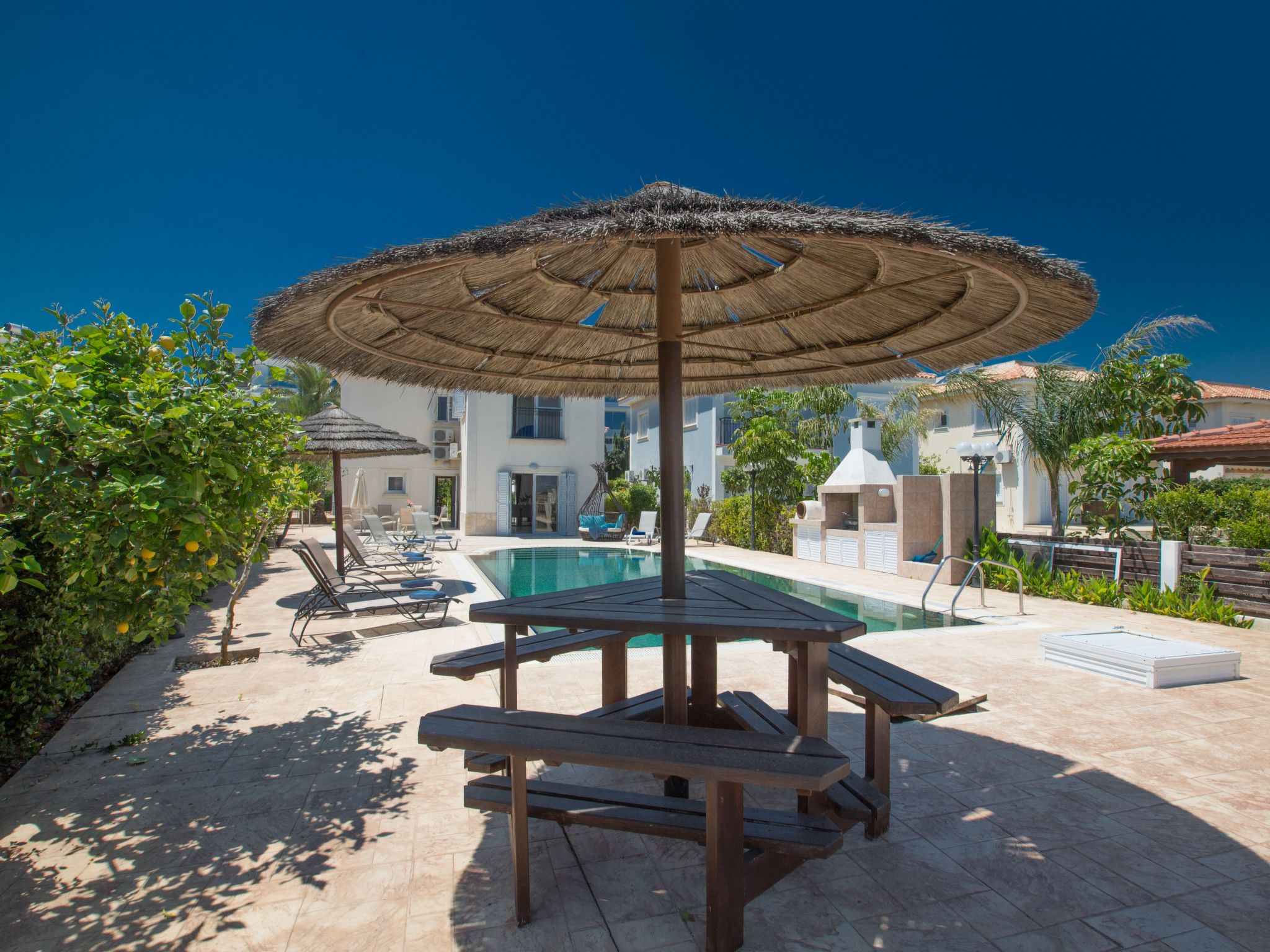 Protaras Villa mit Pool am Strand der Fig Tree Bay-Image-tags.info