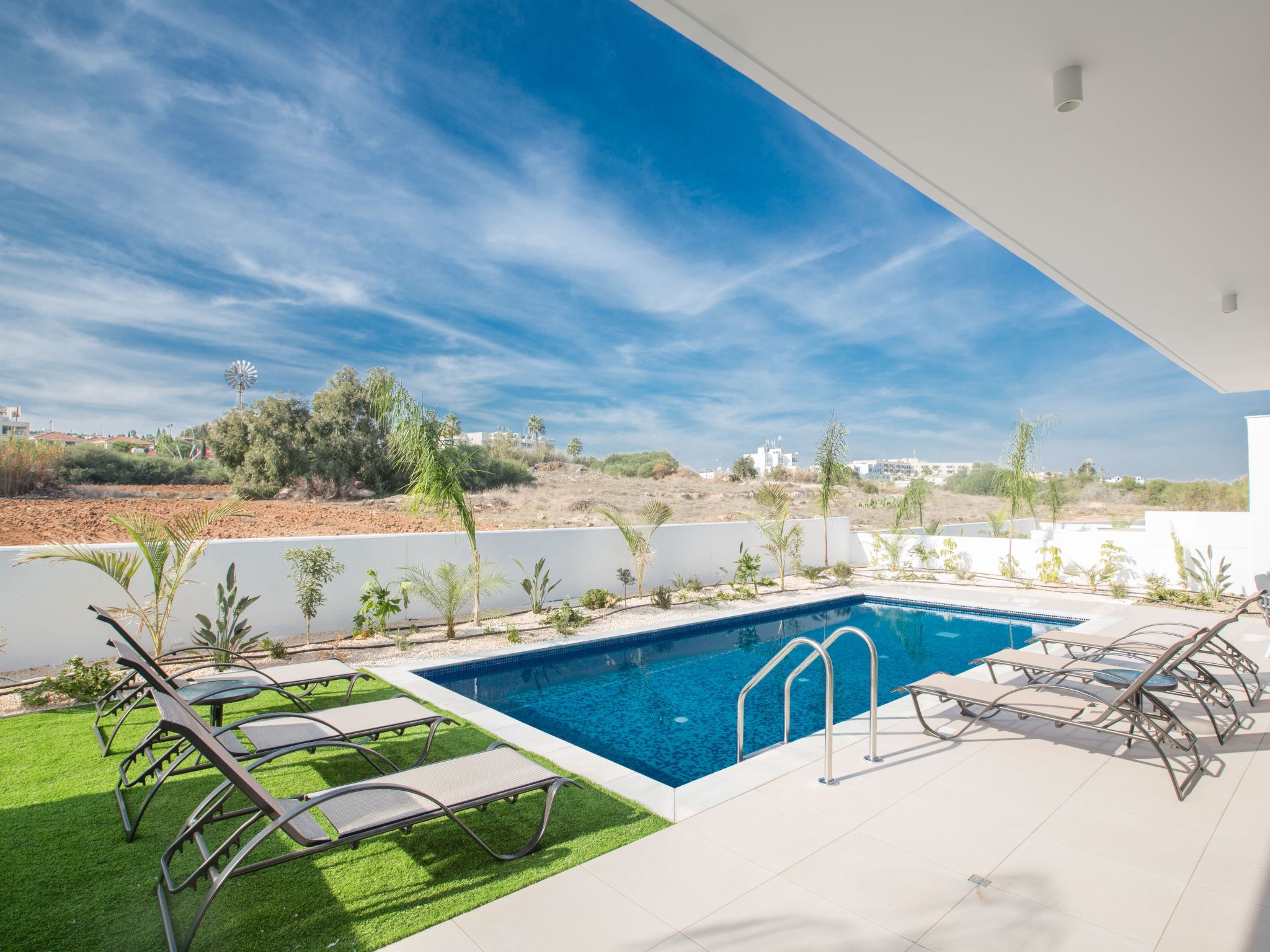 3-Schlafzimmer-Villa mit privatem Pool im Zentrum