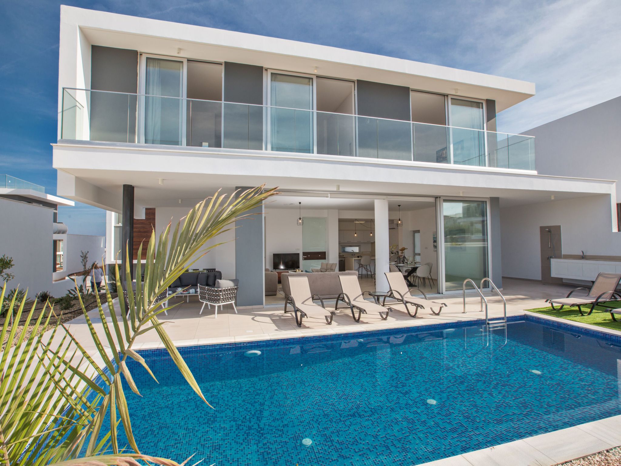 3-Schlafzimmer-Villa mit privatem Pool im Zentrum-Image-tags.info