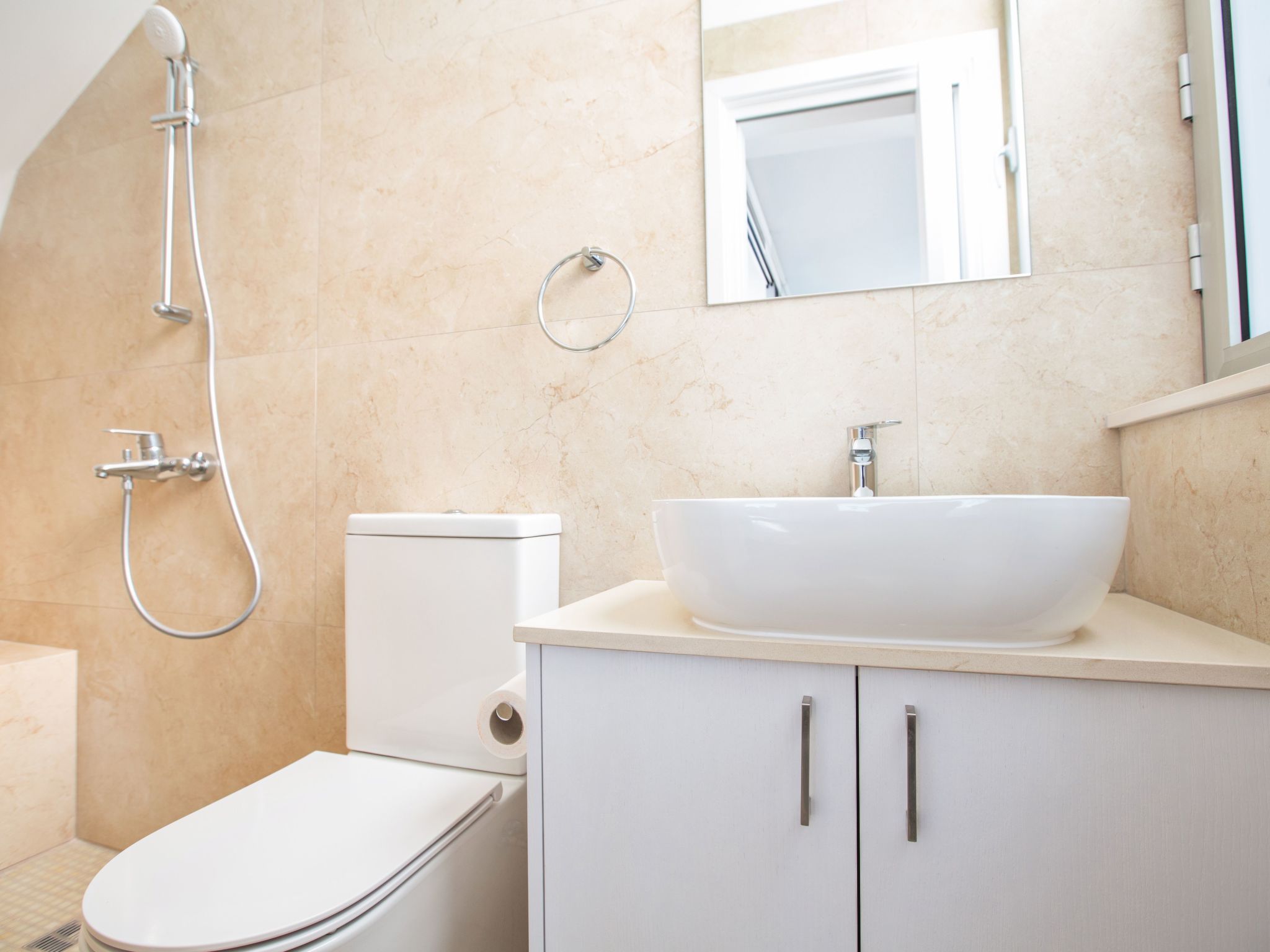 3-Schlafzimmer-Villa mit privatem Pool im Zentrum-Image-tags.info