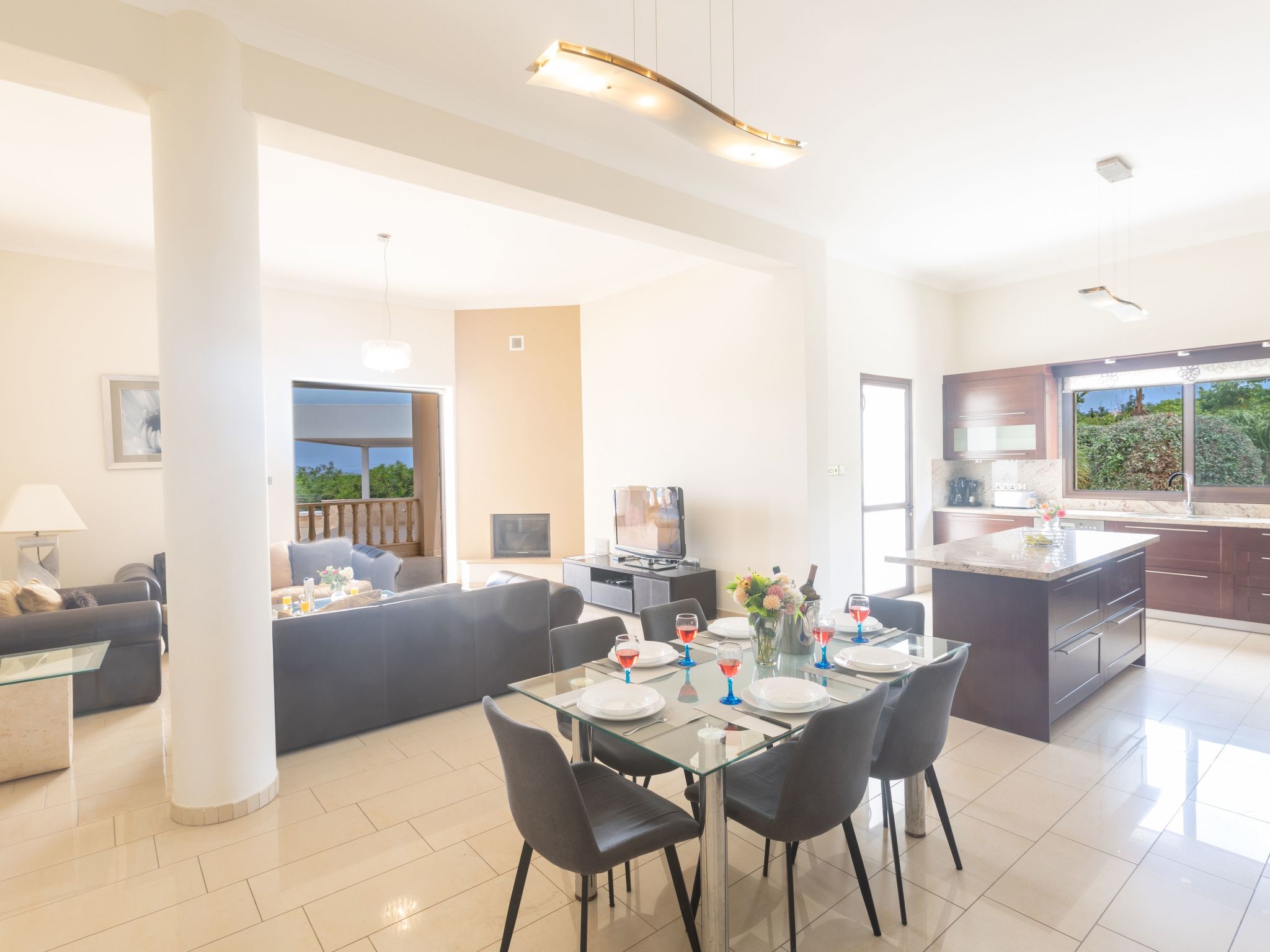 Luxusferienhaus für 14 Personen-Image-tags.info