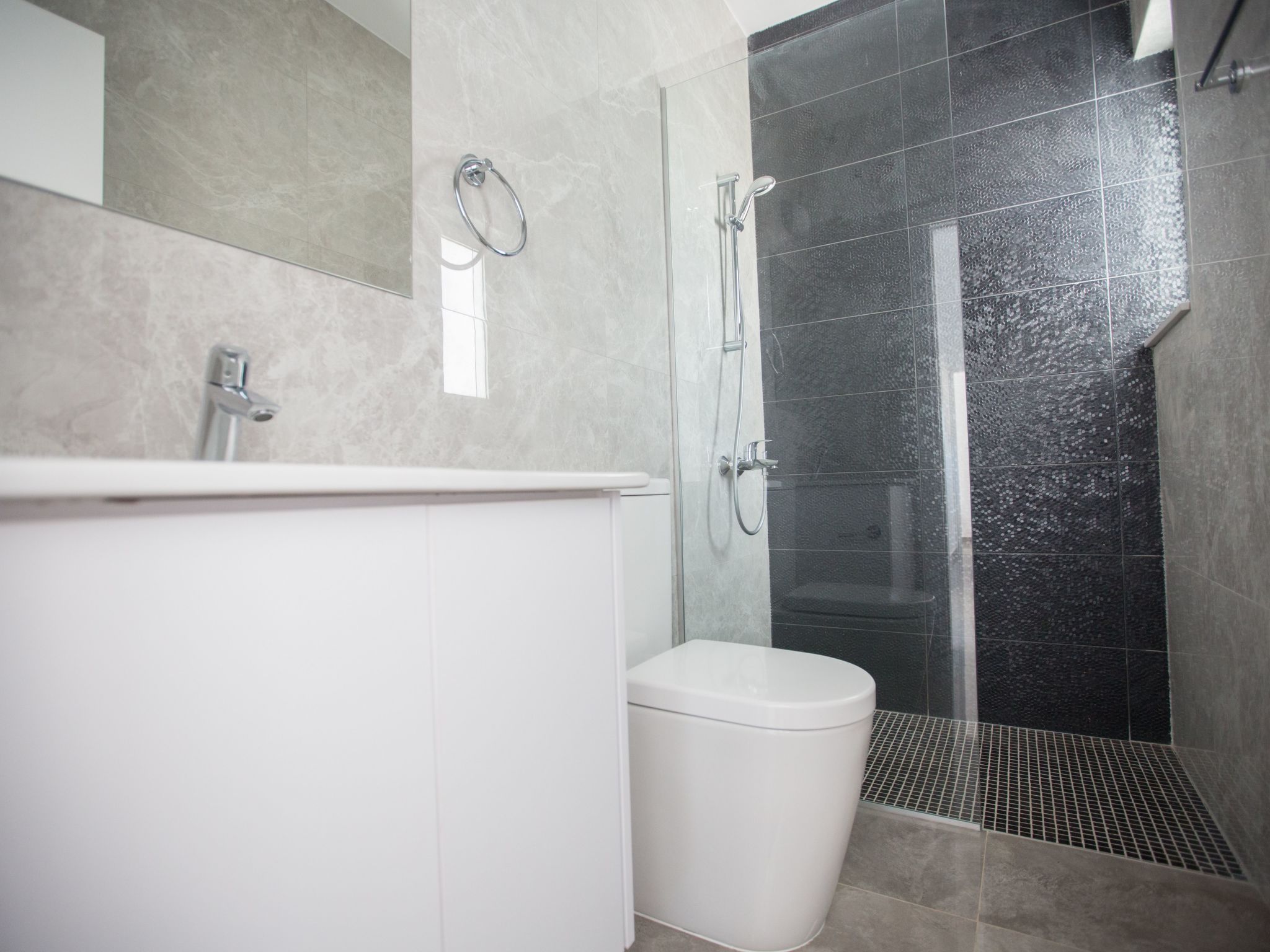 Atemberaubende Villa Olivine mit Meerblick-Image-tags.info