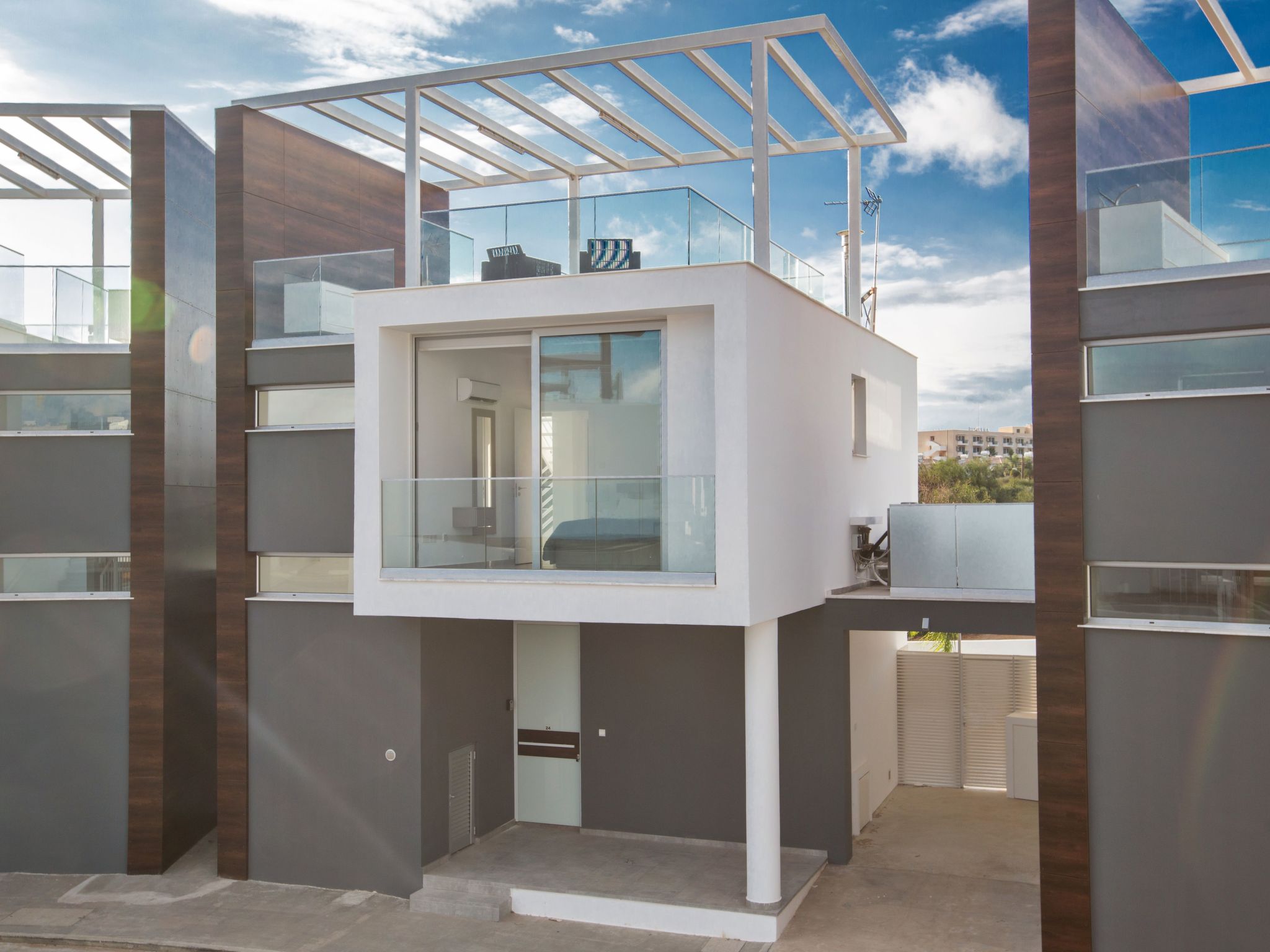 2-Schlafzimmer-Villa mit Pool, Dachgarten, Meerblick-Image-tags.info