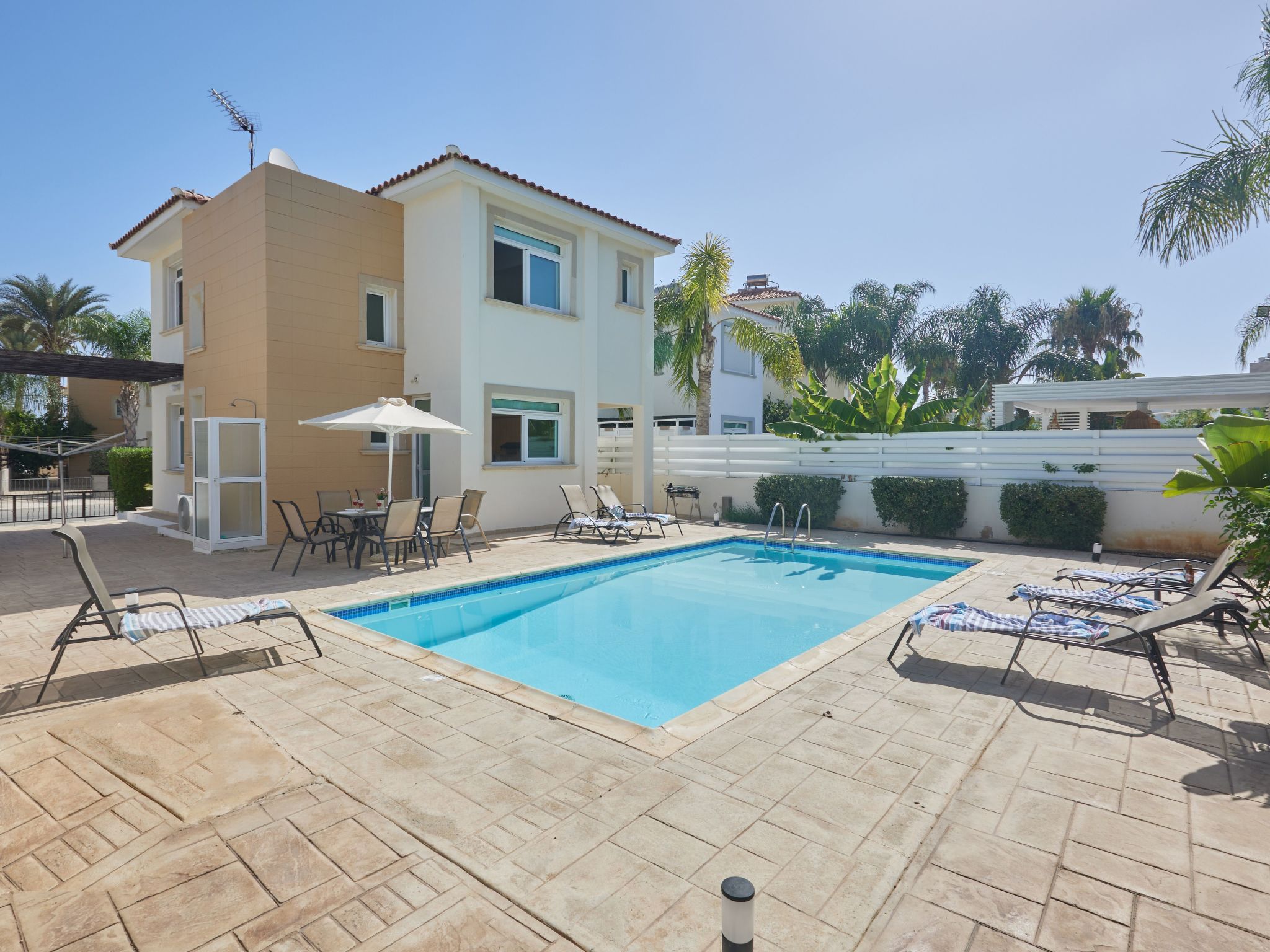 Hübsche Villa mit 3 Schlafzimmern und privatem Pool