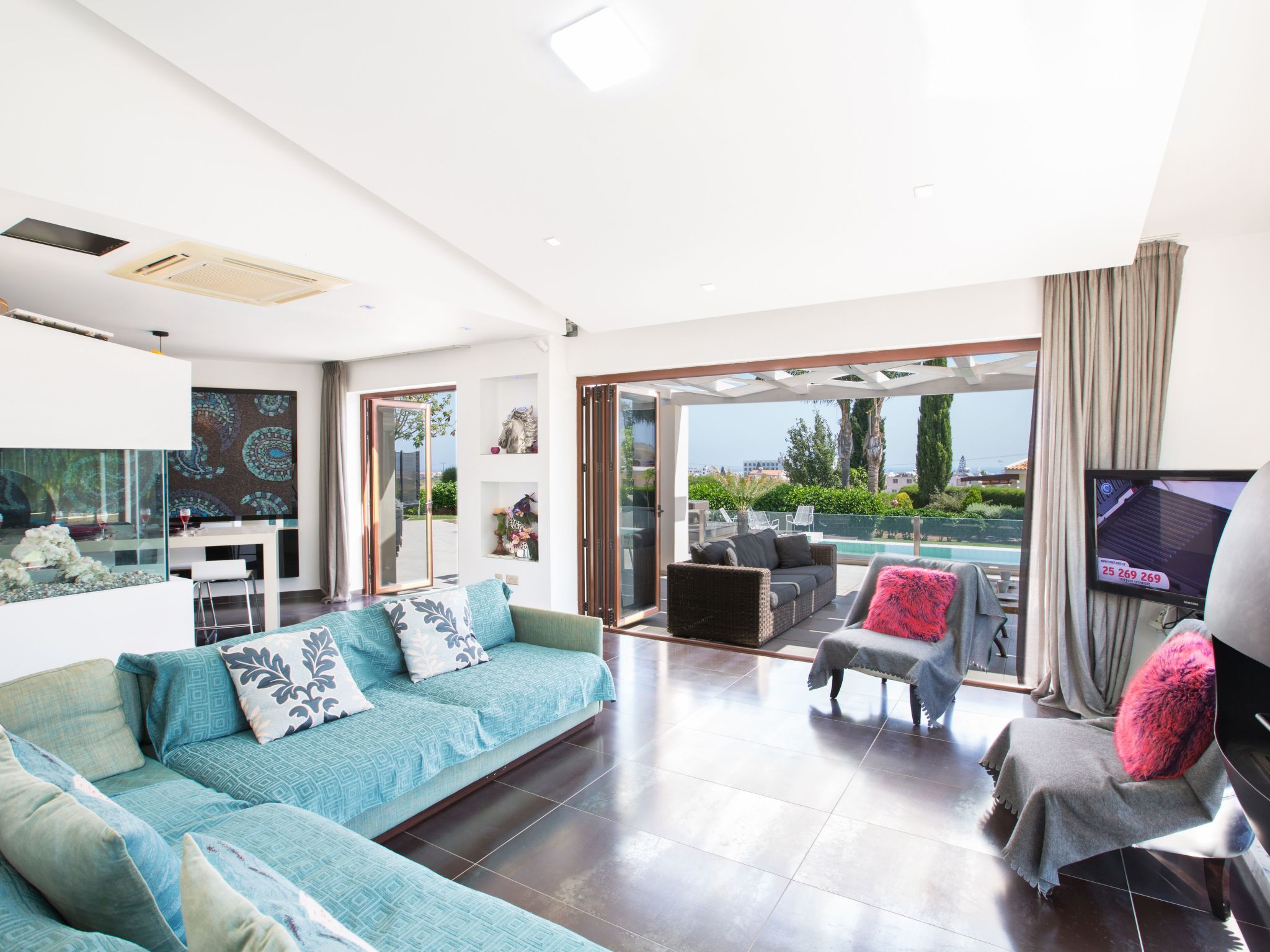 4-Schlafzimmer-Villa mit Pool im Zentrum von Protaras-Image-tags.info