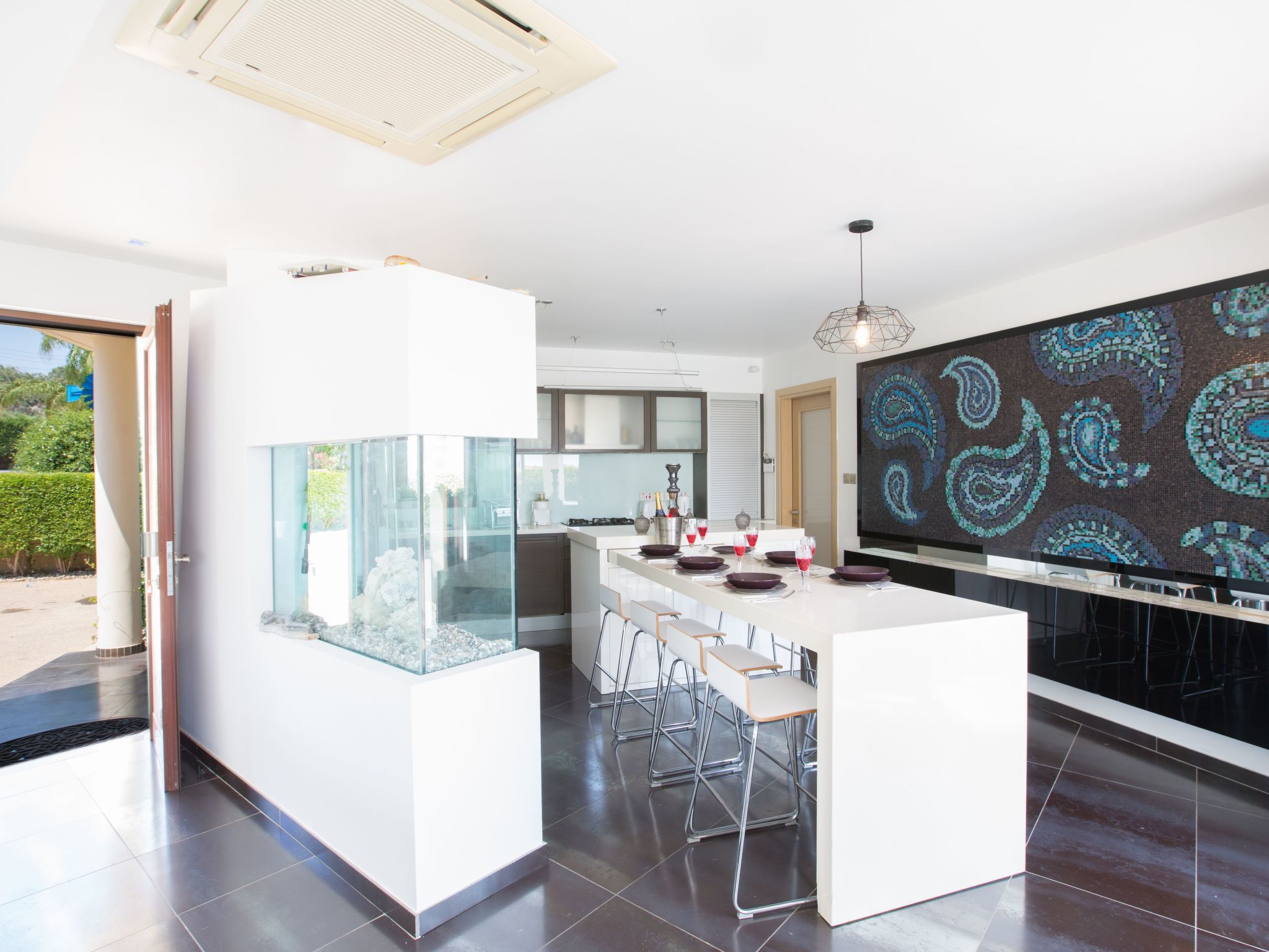 4-Schlafzimmer-Villa mit Pool im Zentrum von Protaras-Image-tags.info