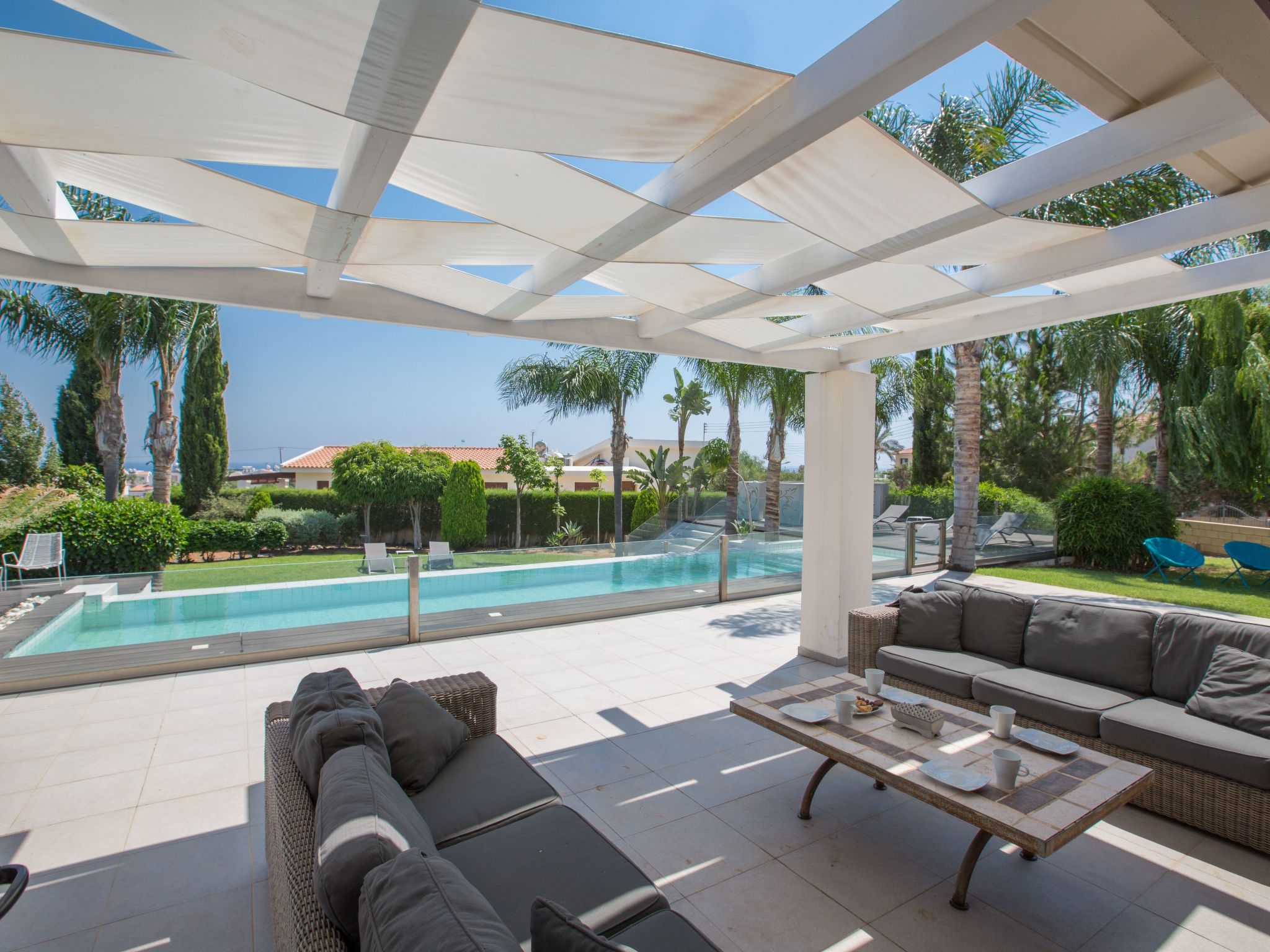 4-Schlafzimmer-Villa mit Pool im Zentrum von Protaras-Image-tags.info