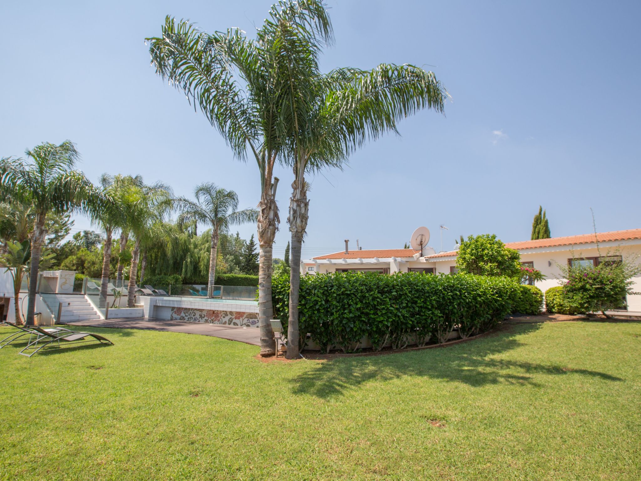 4-Schlafzimmer-Villa mit Pool im Zentrum von Protaras-Image-tags.info