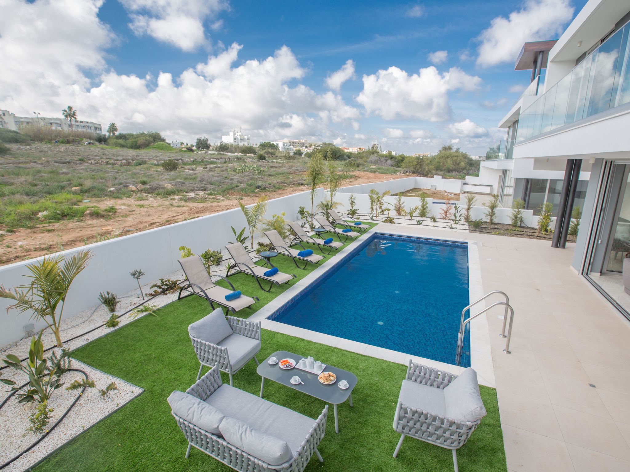 3-Schlafzimmer-Villa mit privatem Pool im Zentrum-Image-tags.info