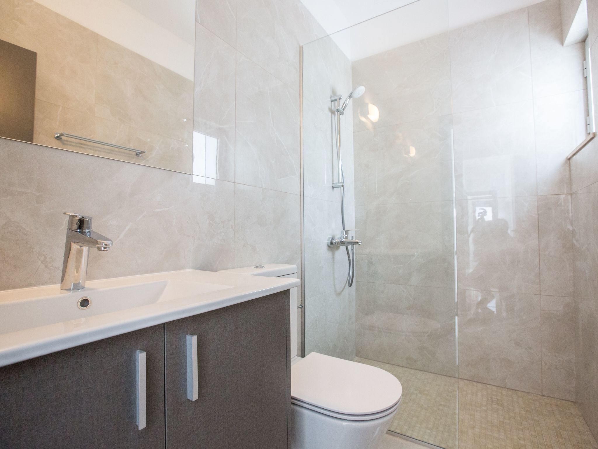 3-Schlafzimmer-Villa mit privatem Pool im Zentrum-Image-tags.info