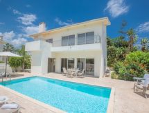 7-persoons vakantiehuis met privézwembad in Protaras - thumbnail 1