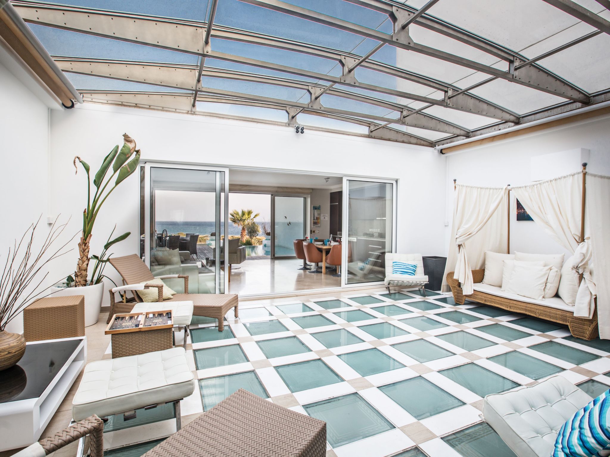 Geräumige Ferienvilla mit atemberaubendem Ausblick-Image-tags.info