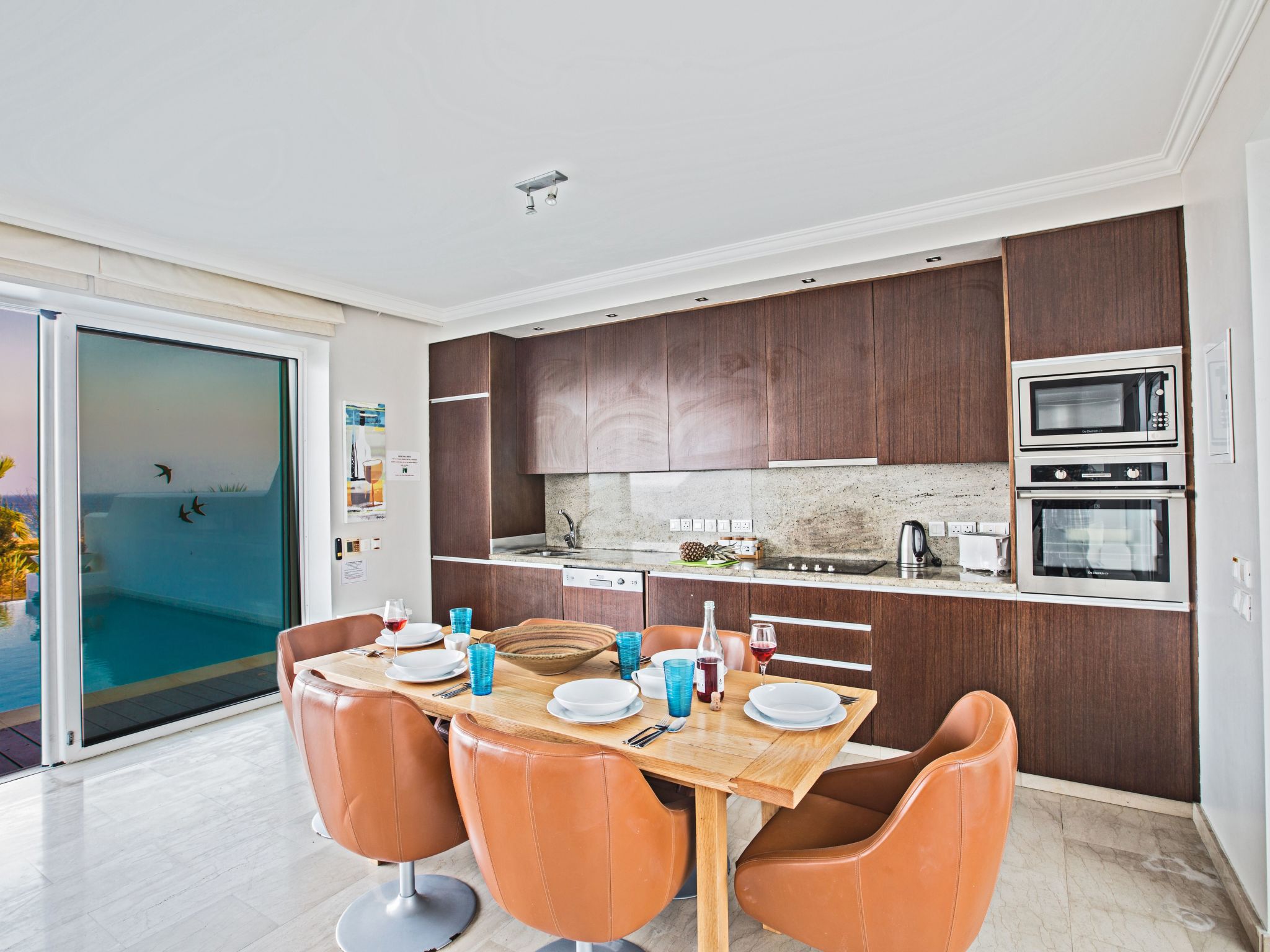 Geräumige Ferienvilla mit atemberaubendem Ausblick-Image-tags.info