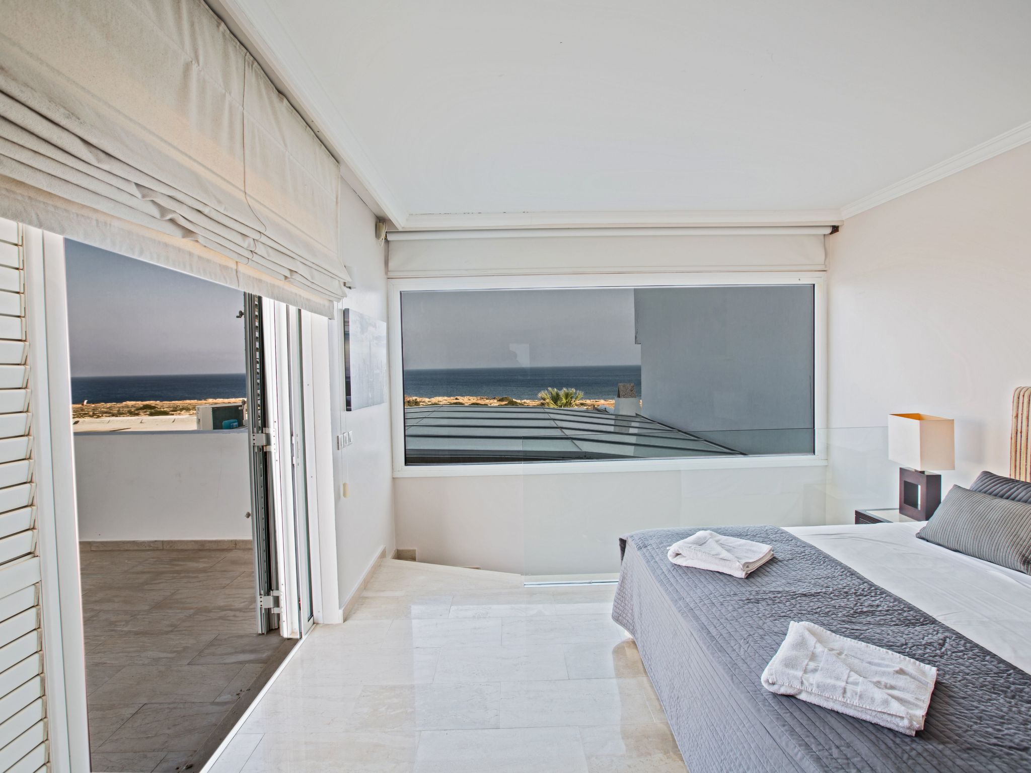 Geräumige Ferienvilla mit atemberaubendem Ausblick-Image-tags.info