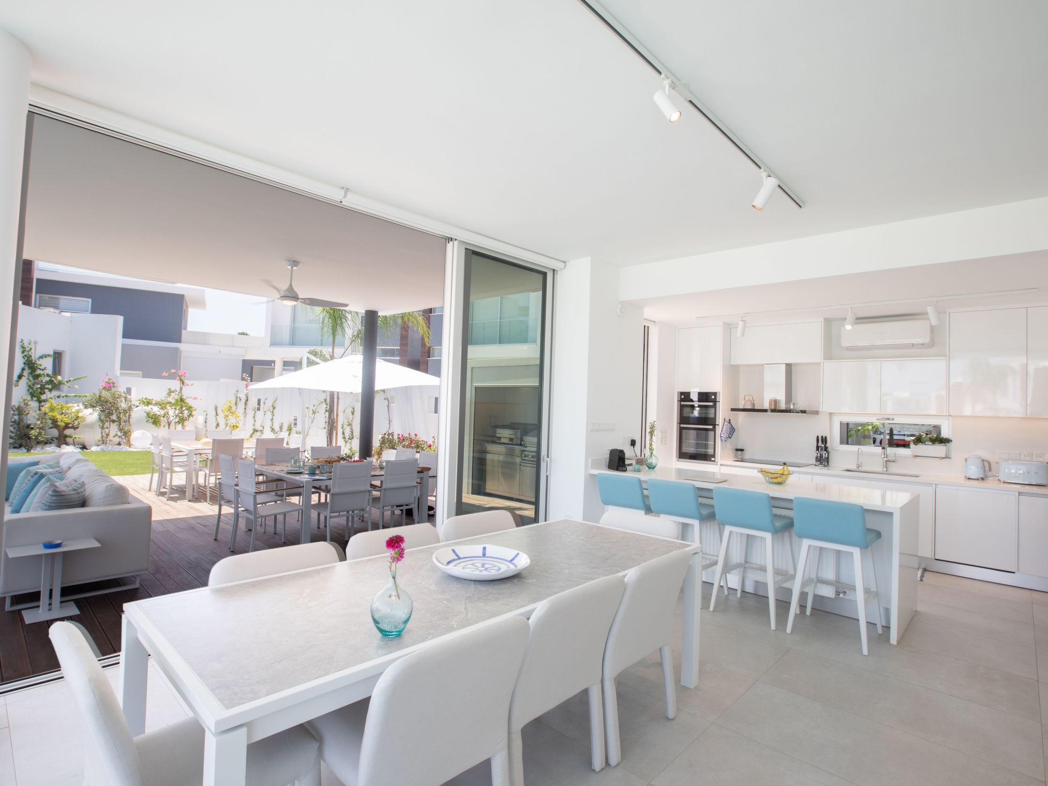 Protaras Olivine Villa mit herrlichem Garten, Pool-Image-tags.info