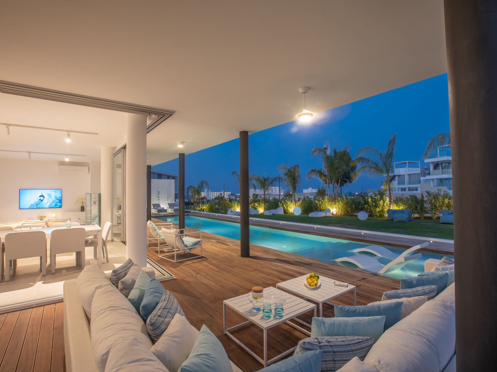 Protaras Olivine Villa mit herrlichem Garten, Pool-Image-tags.info